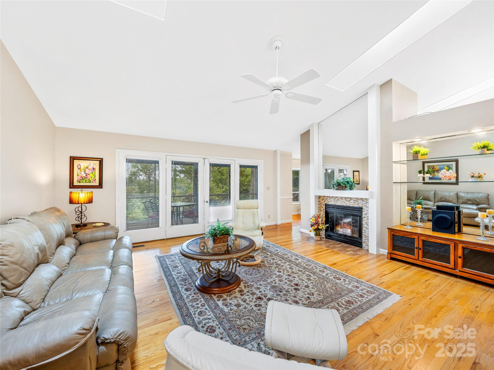 811 Sunlight Ridge - Photo 13