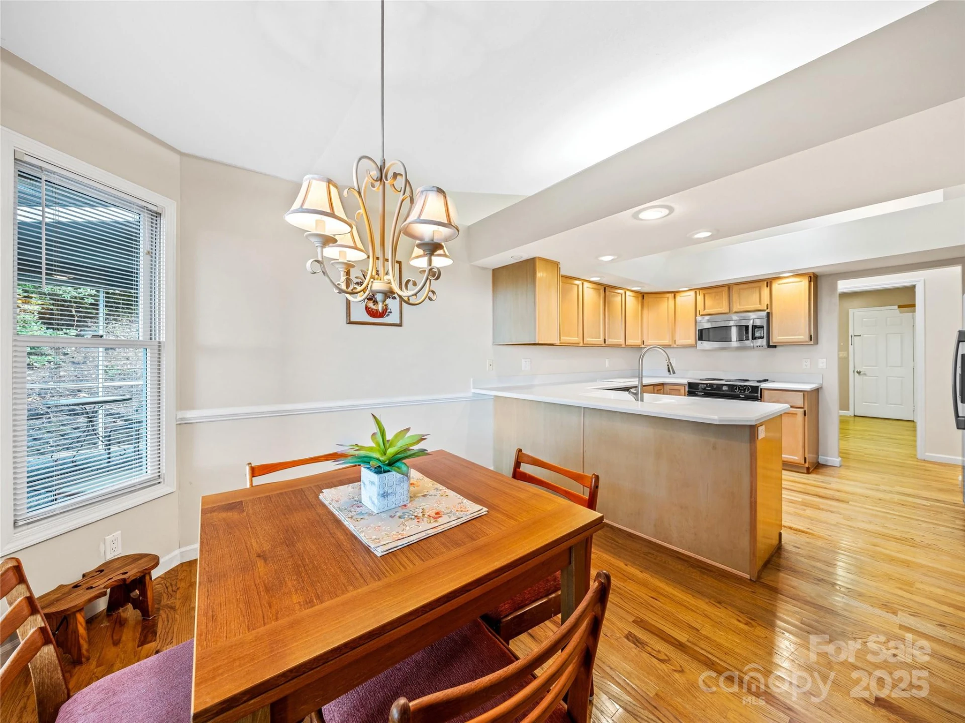 811 Sunlight Ridge - Photo 19