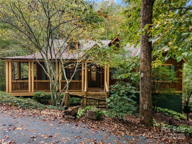 112 Boulder Creek Lane