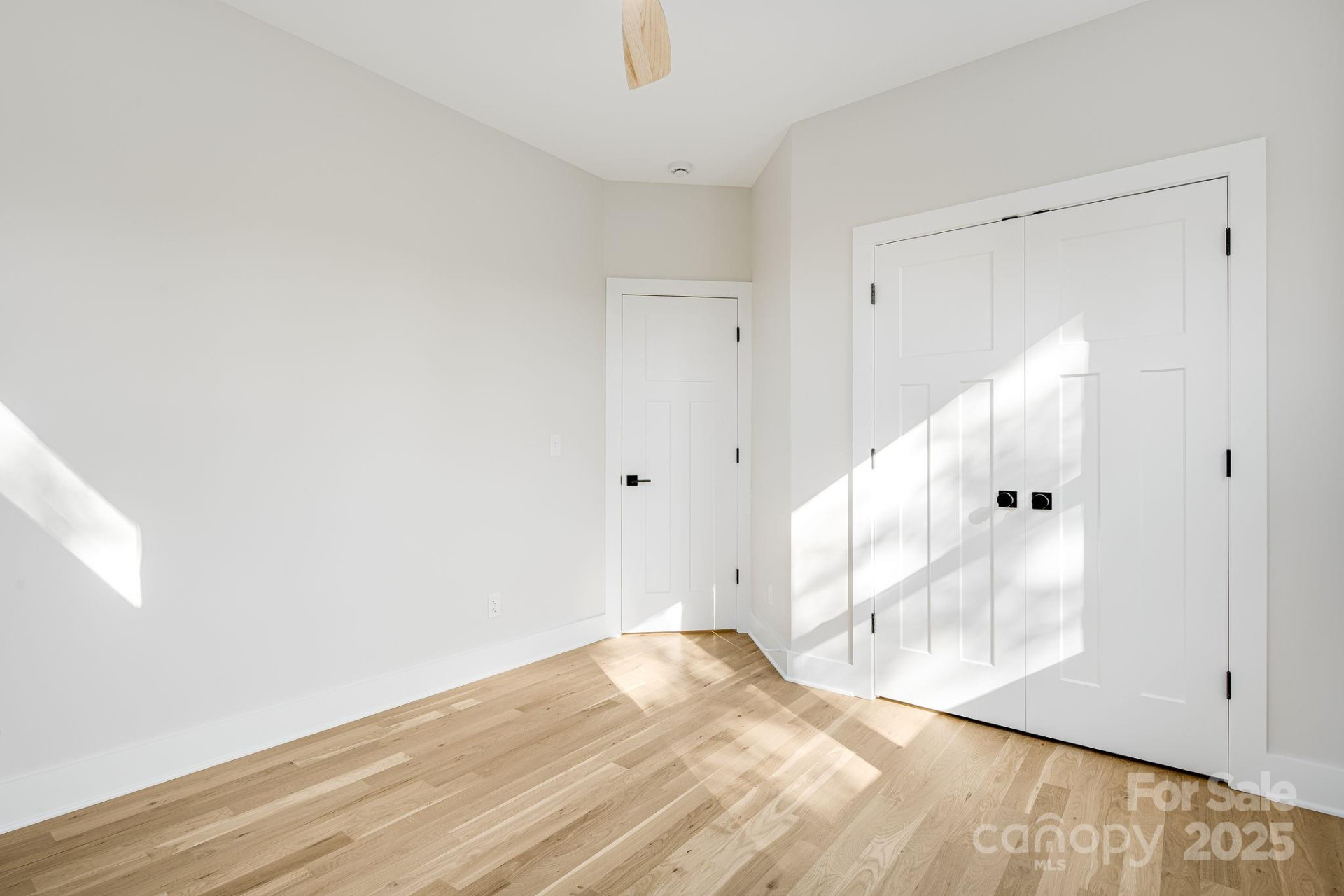22 Crestview Street - Photo 18