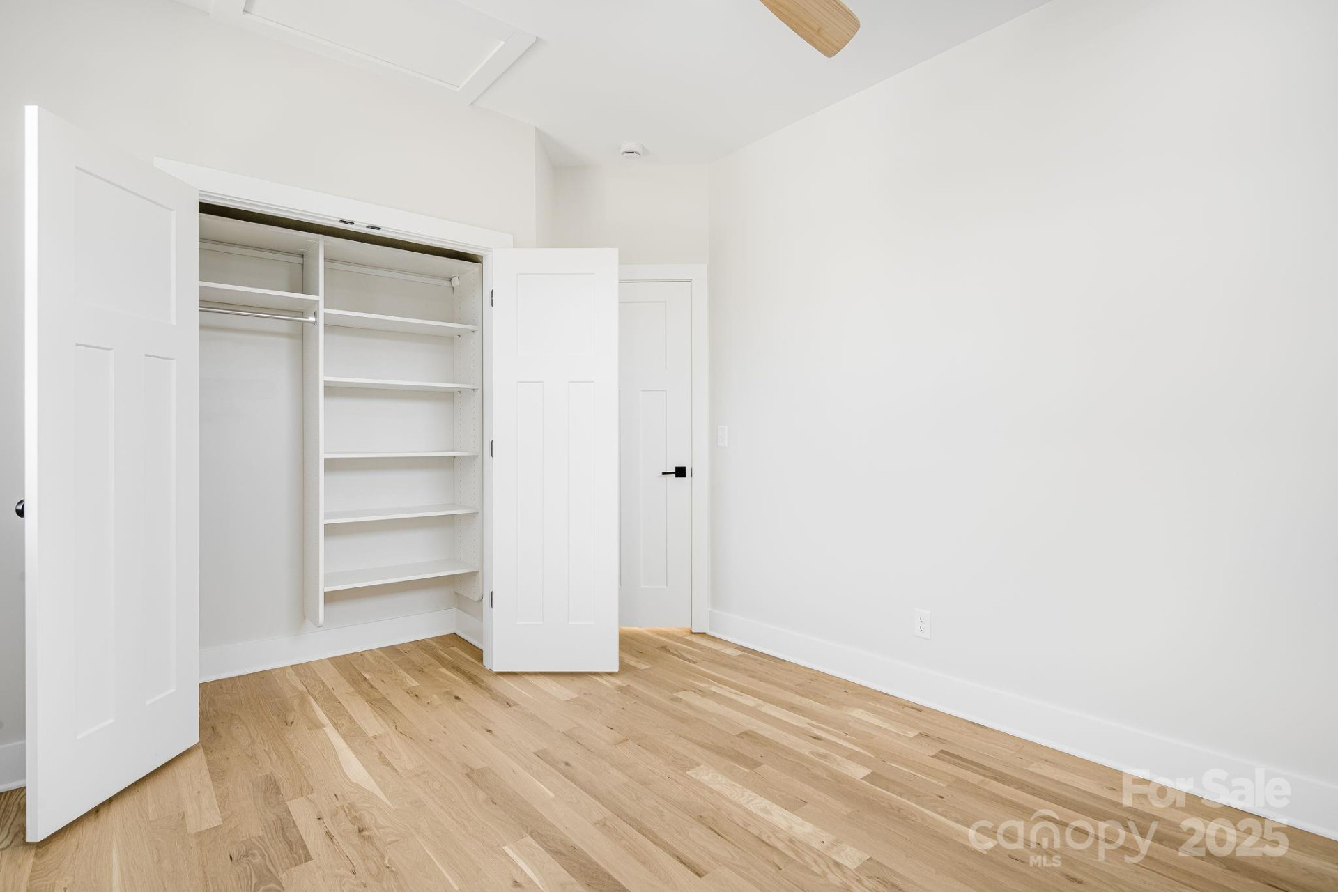 22 Crestview Street - Photo 19