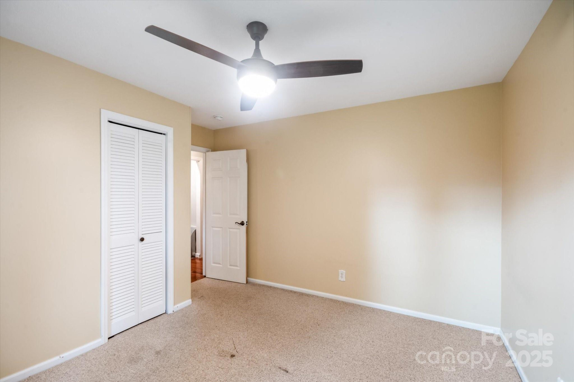 196 Broadview Circle - Photo 20