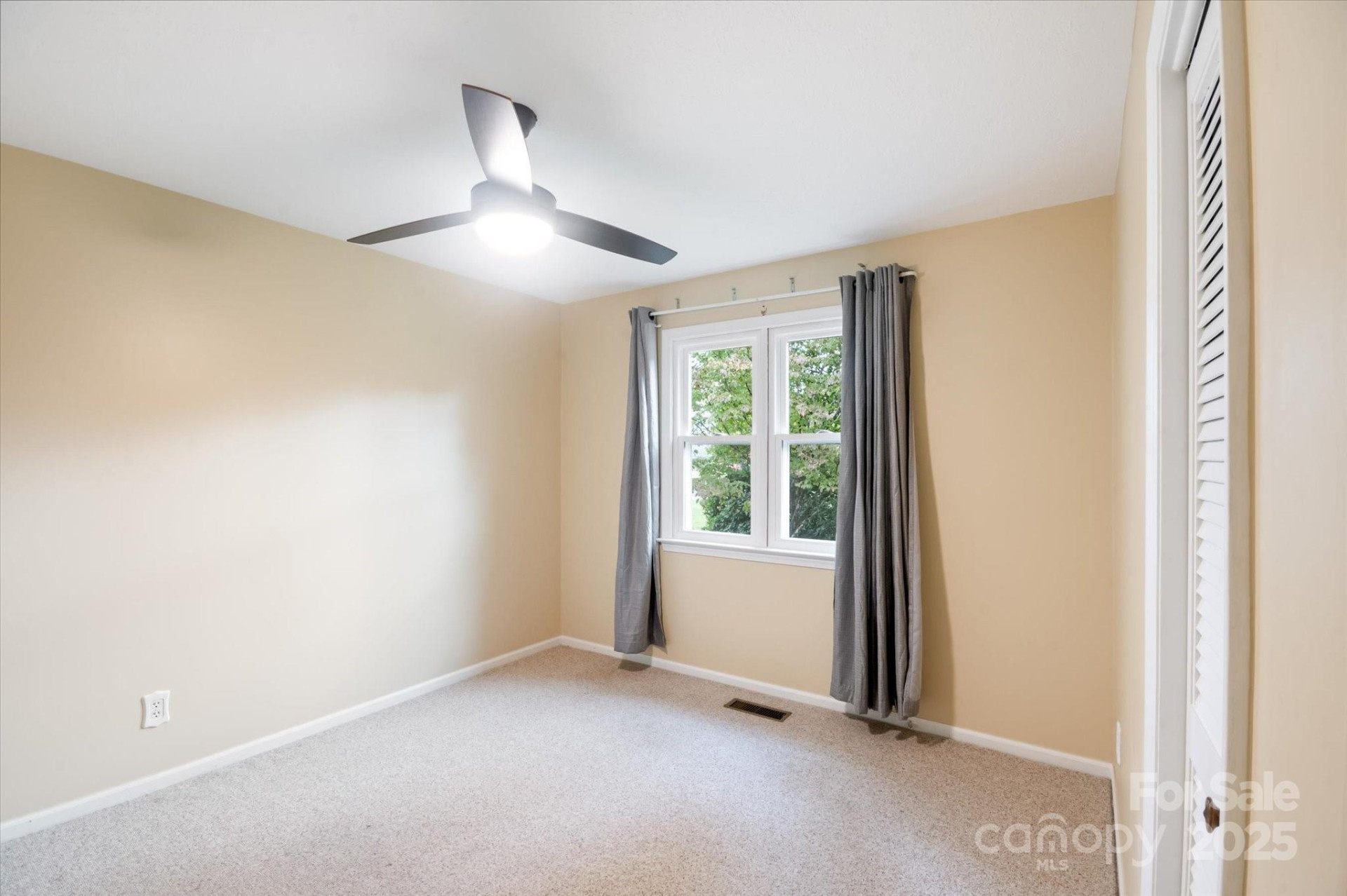 196 Broadview Circle - Photo 21