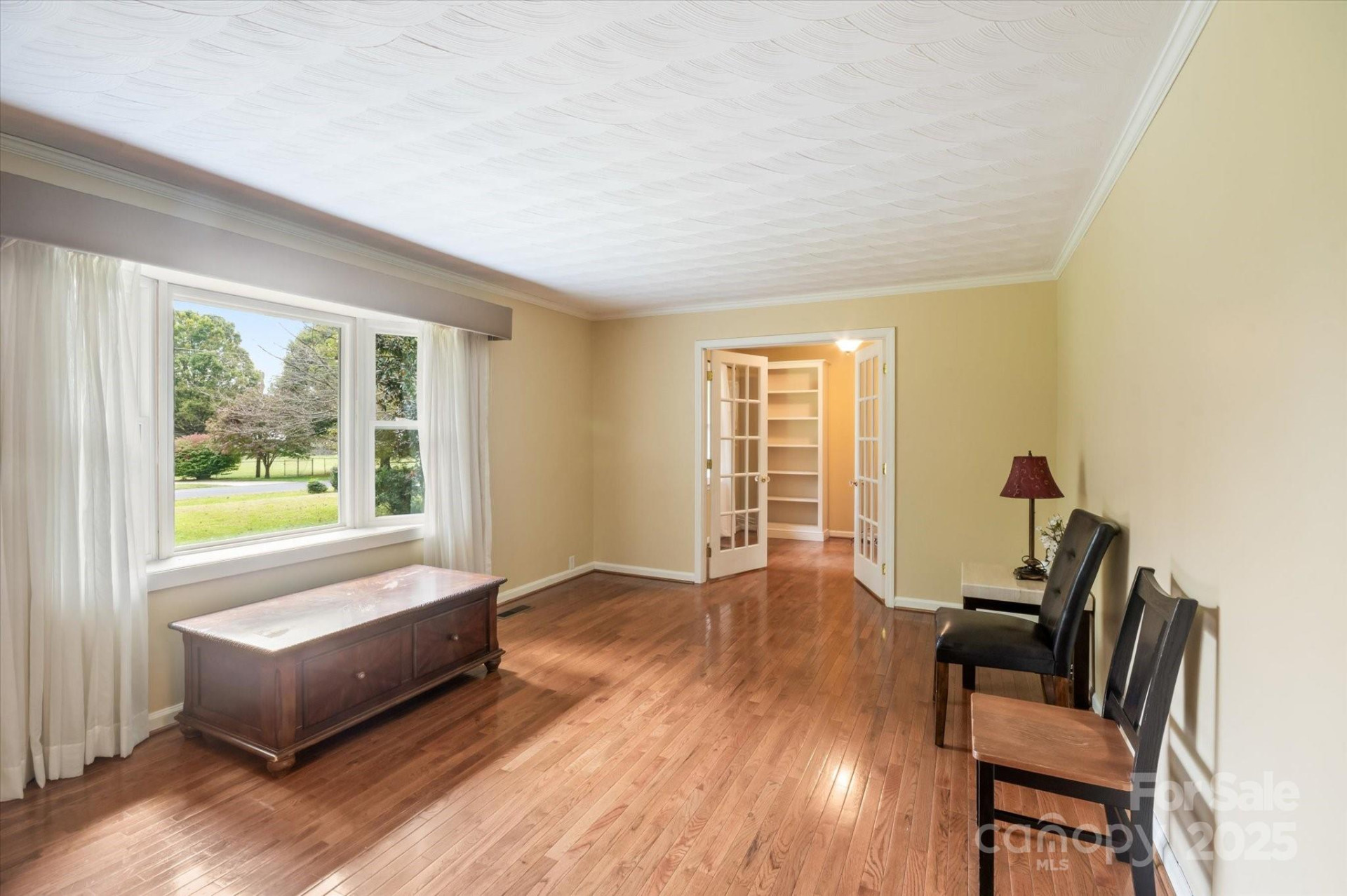 196 Broadview Circle - Photo 8