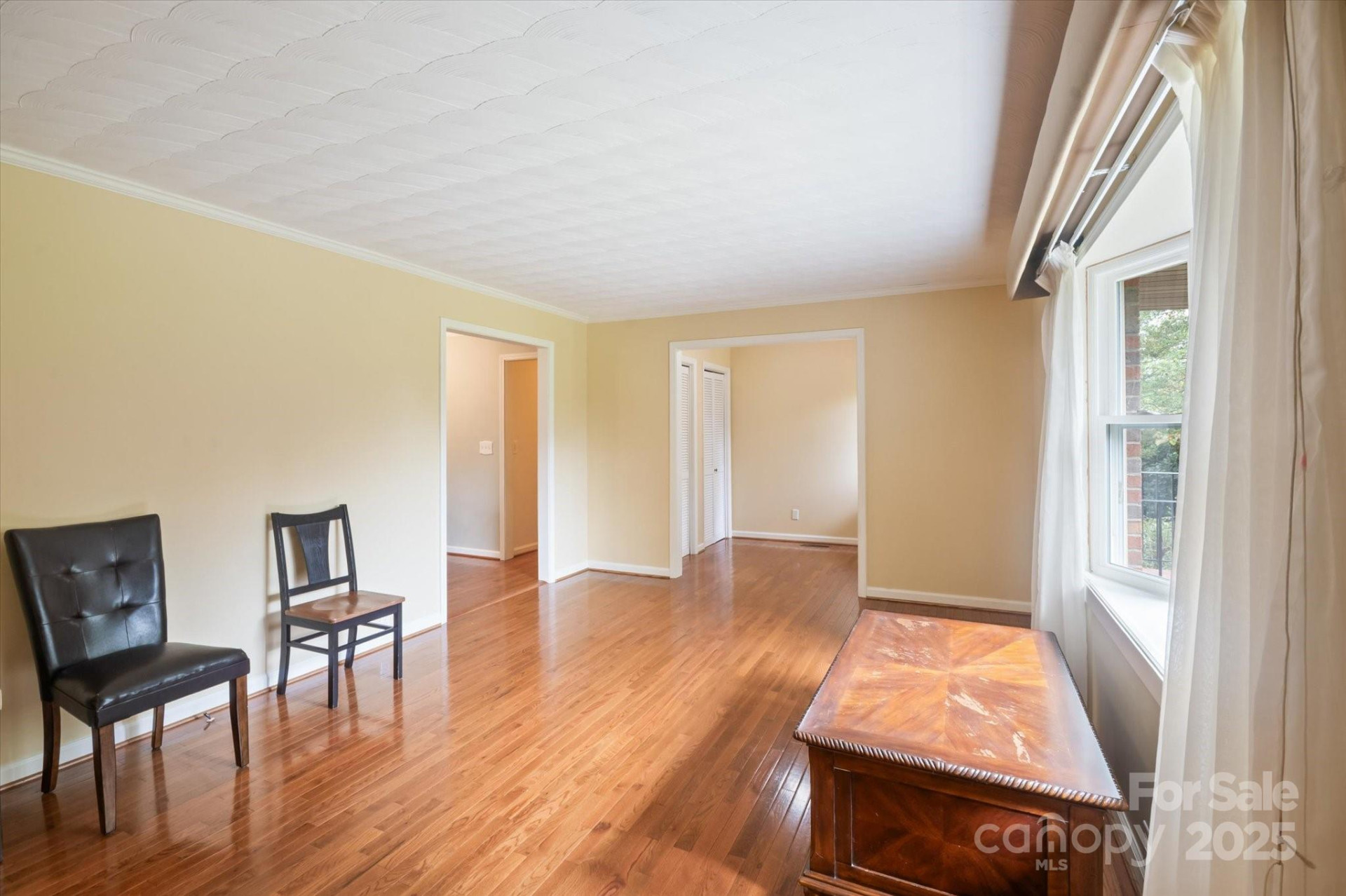 196 Broadview Circle - Photo 10