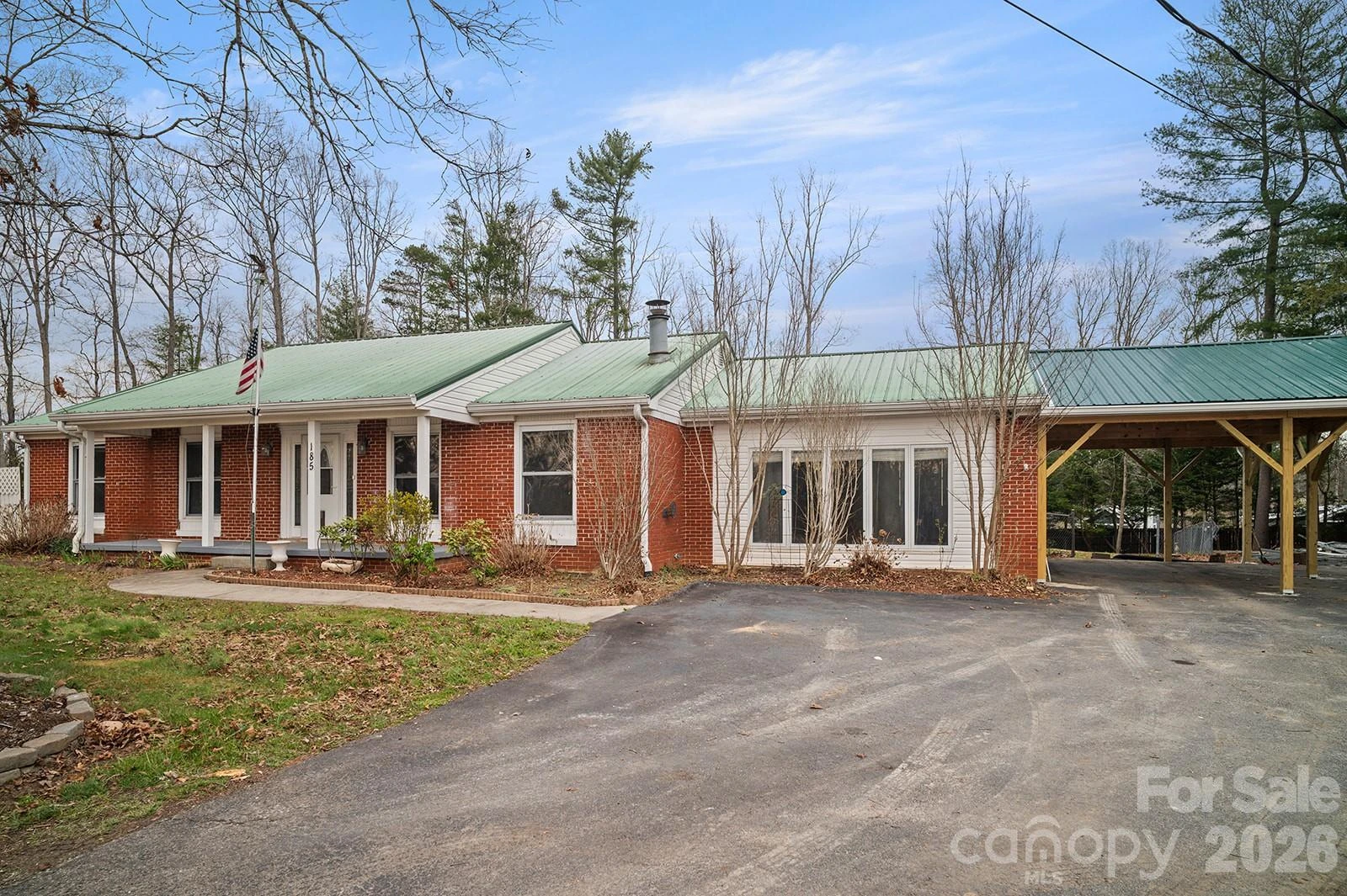185 O O King Drive