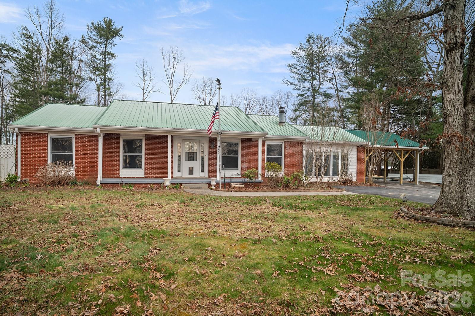 185 O O King Drive - Photo 2