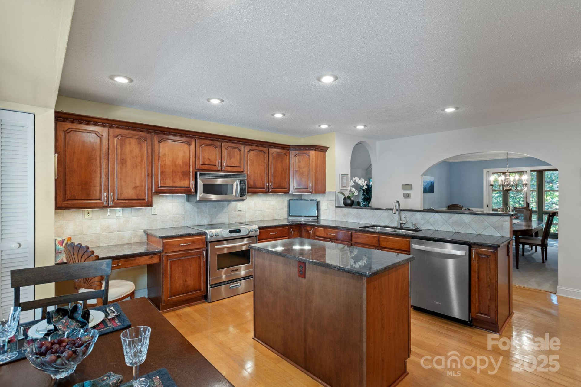 128 Forest View Drive - Photo 9