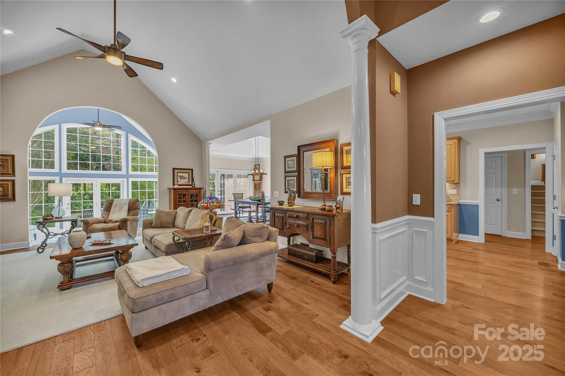 322 Glenview Drive - Photo 5