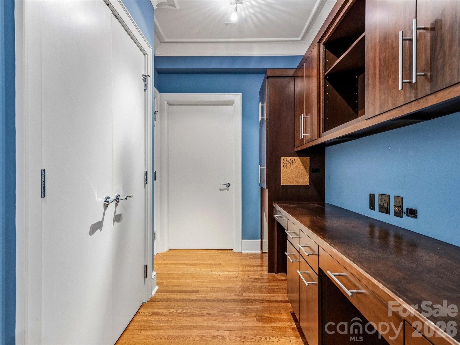 21 Battery Park Avenue #404 - Photo 30