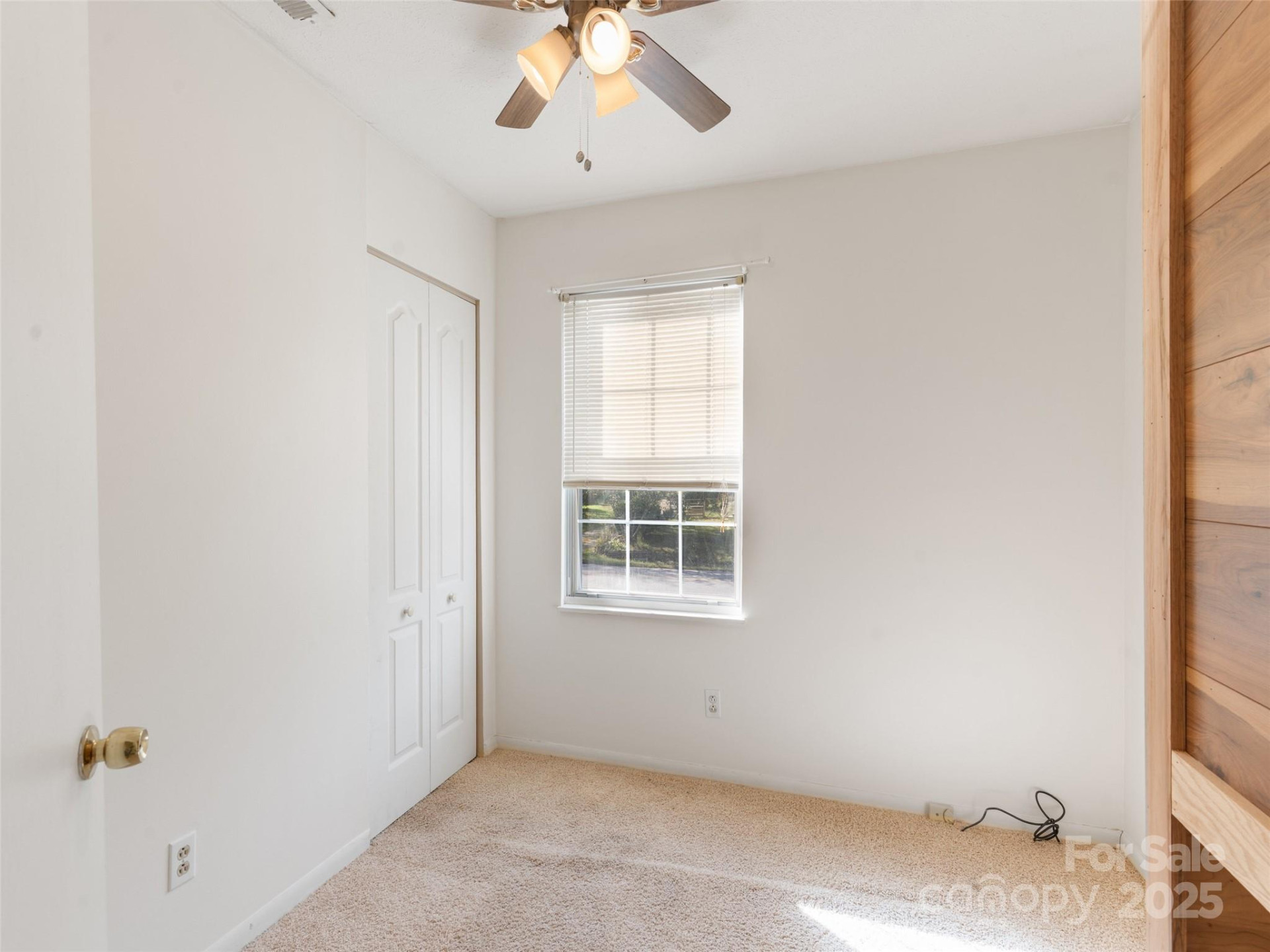 227 Bradshaw Avenue - Photo 15