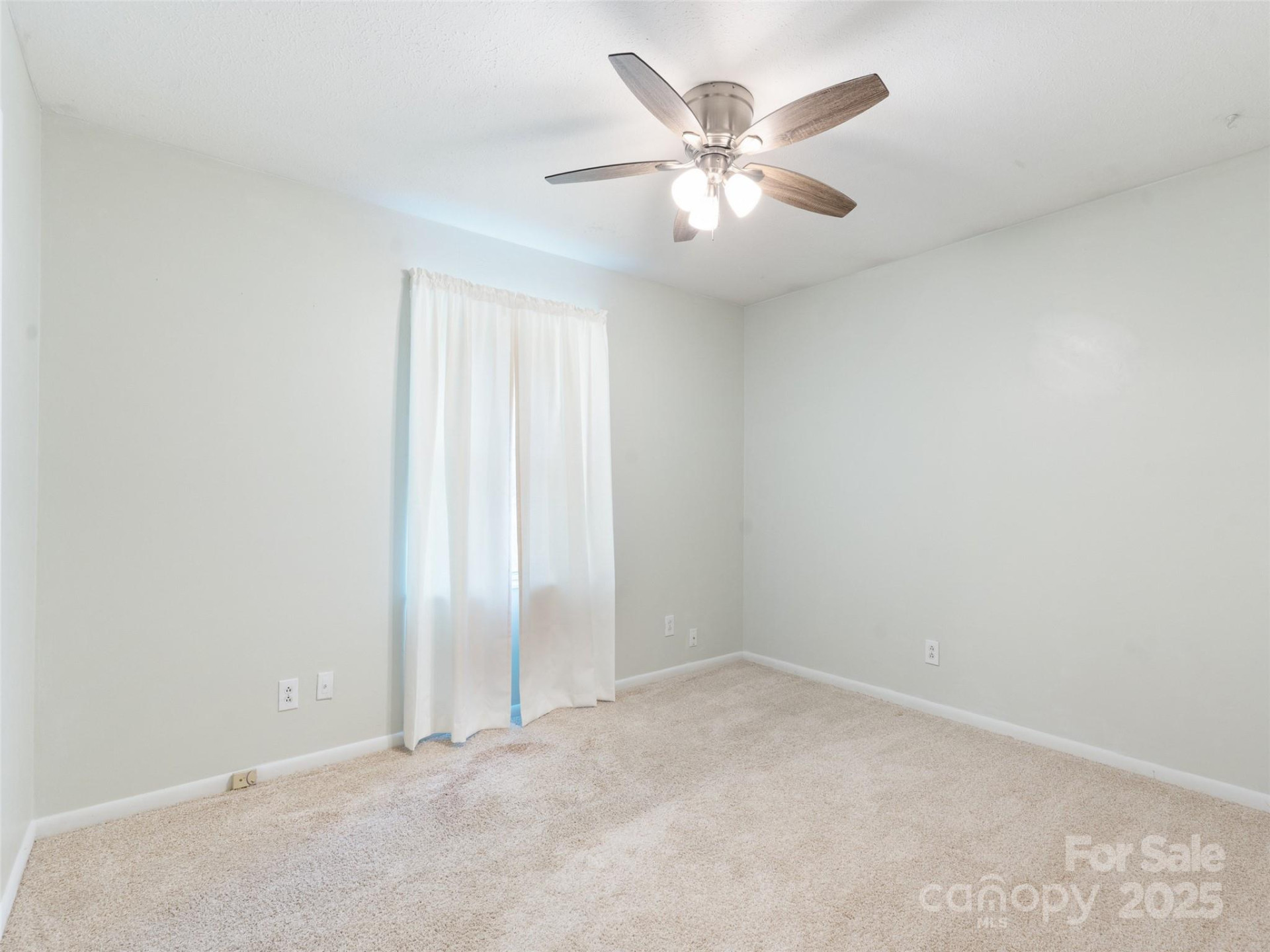 227 Bradshaw Avenue - Photo 19