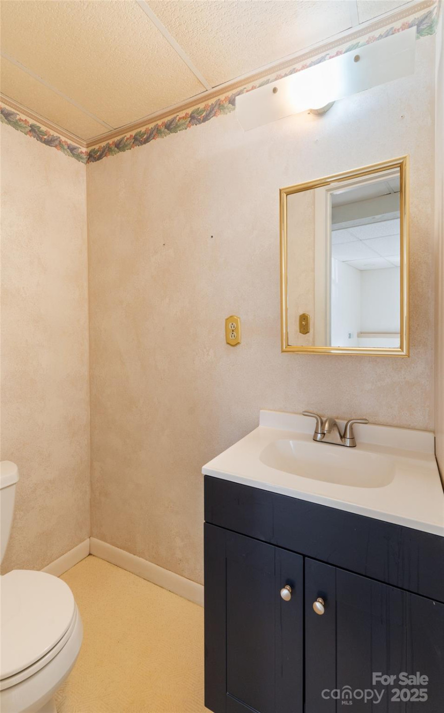 227 Bradshaw Avenue - Photo 24