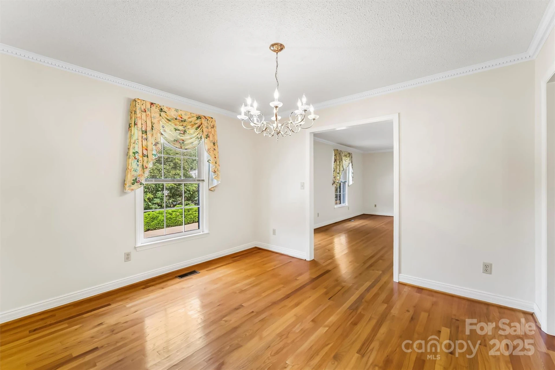 200 Woodland Drive - Photo 18