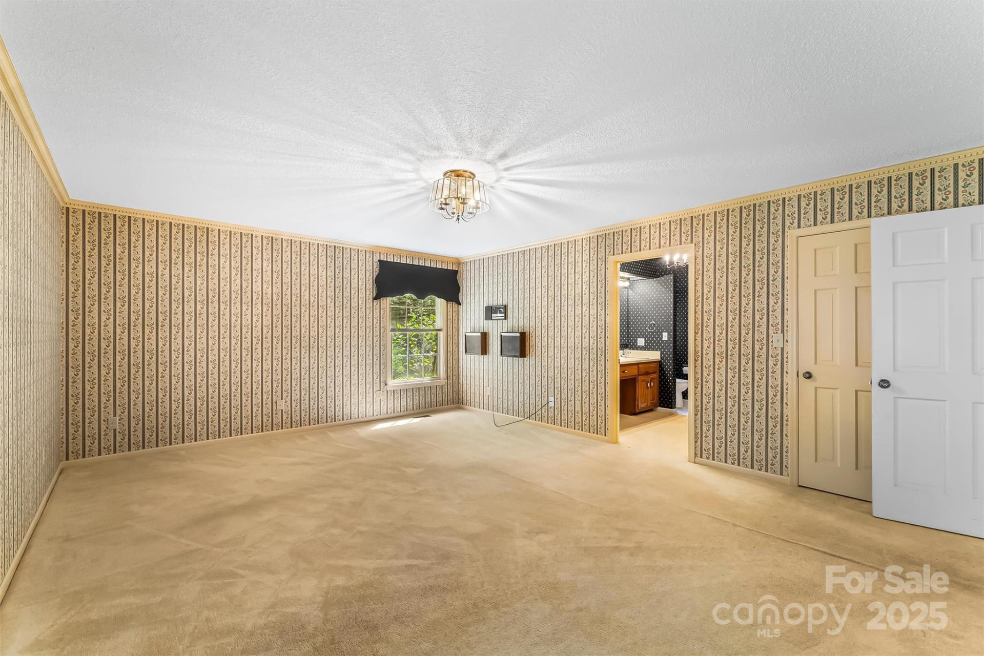 200 Woodland Drive - Photo 19