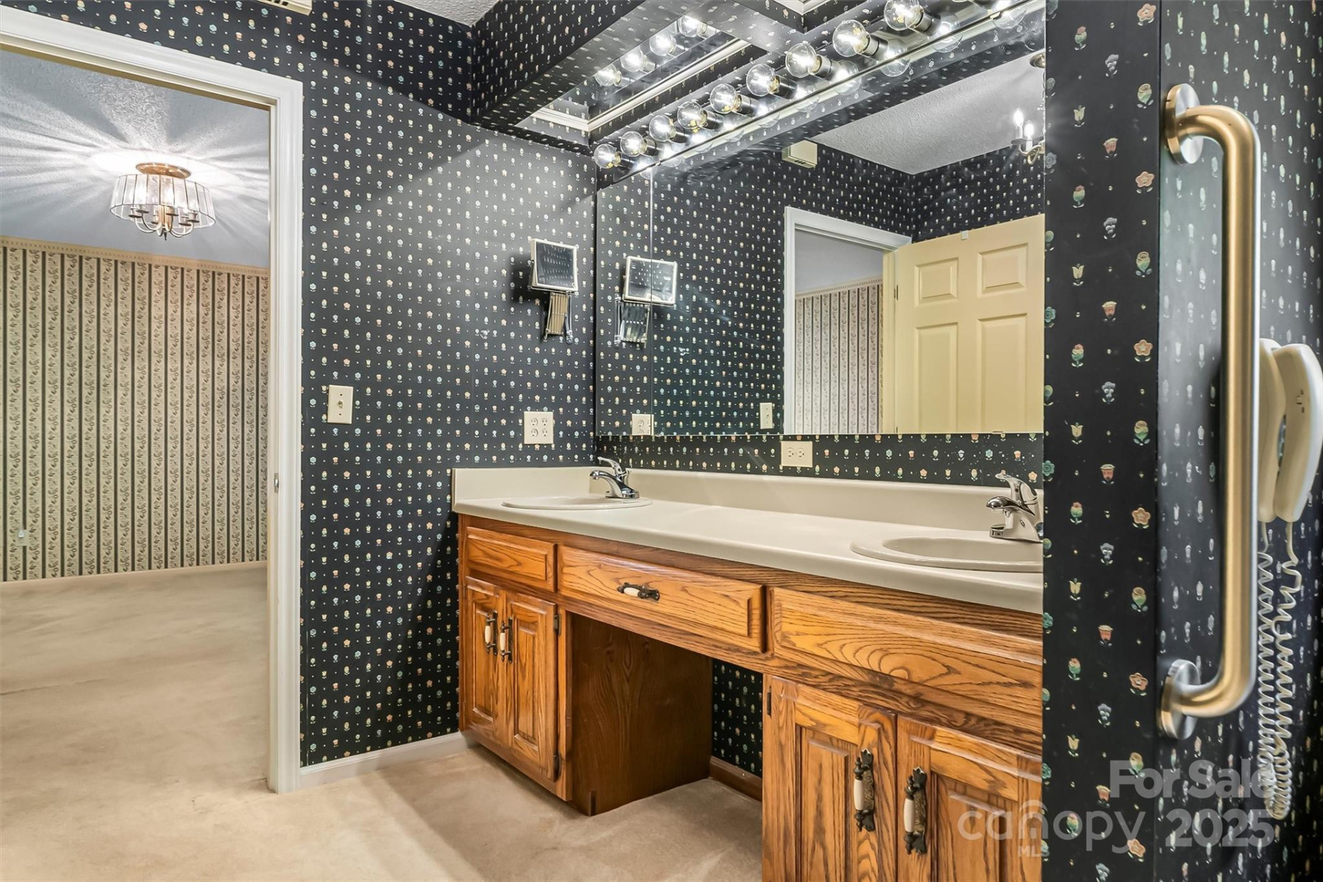 200 Woodland Drive - Photo 23