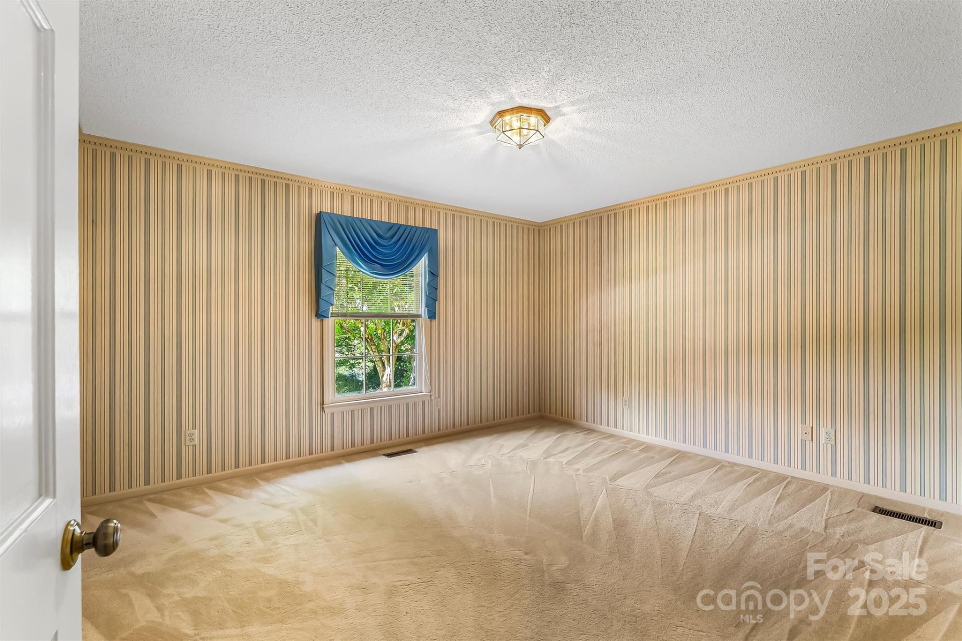 200 Woodland Drive - Photo 29