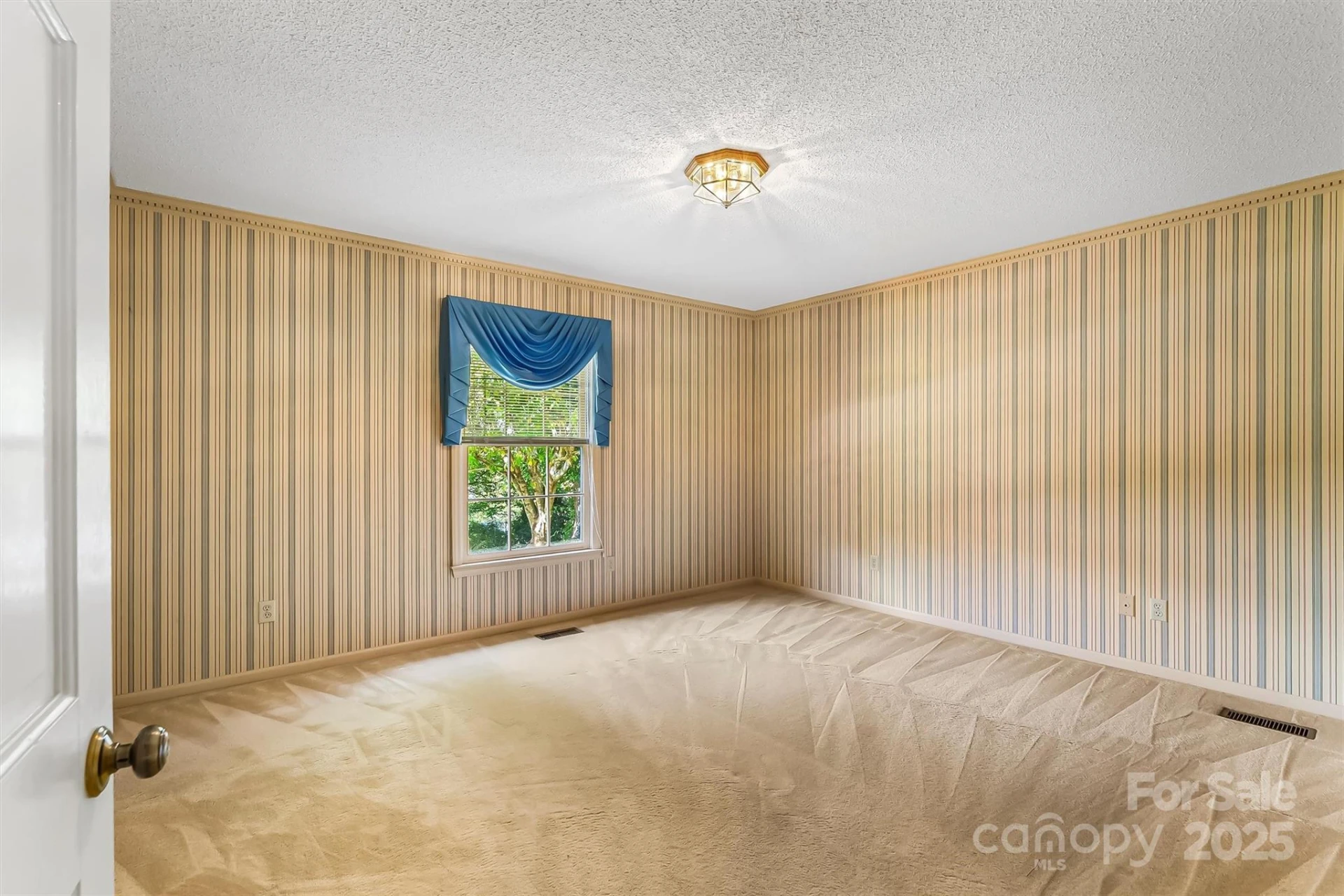 200 Woodland Drive - Photo 29