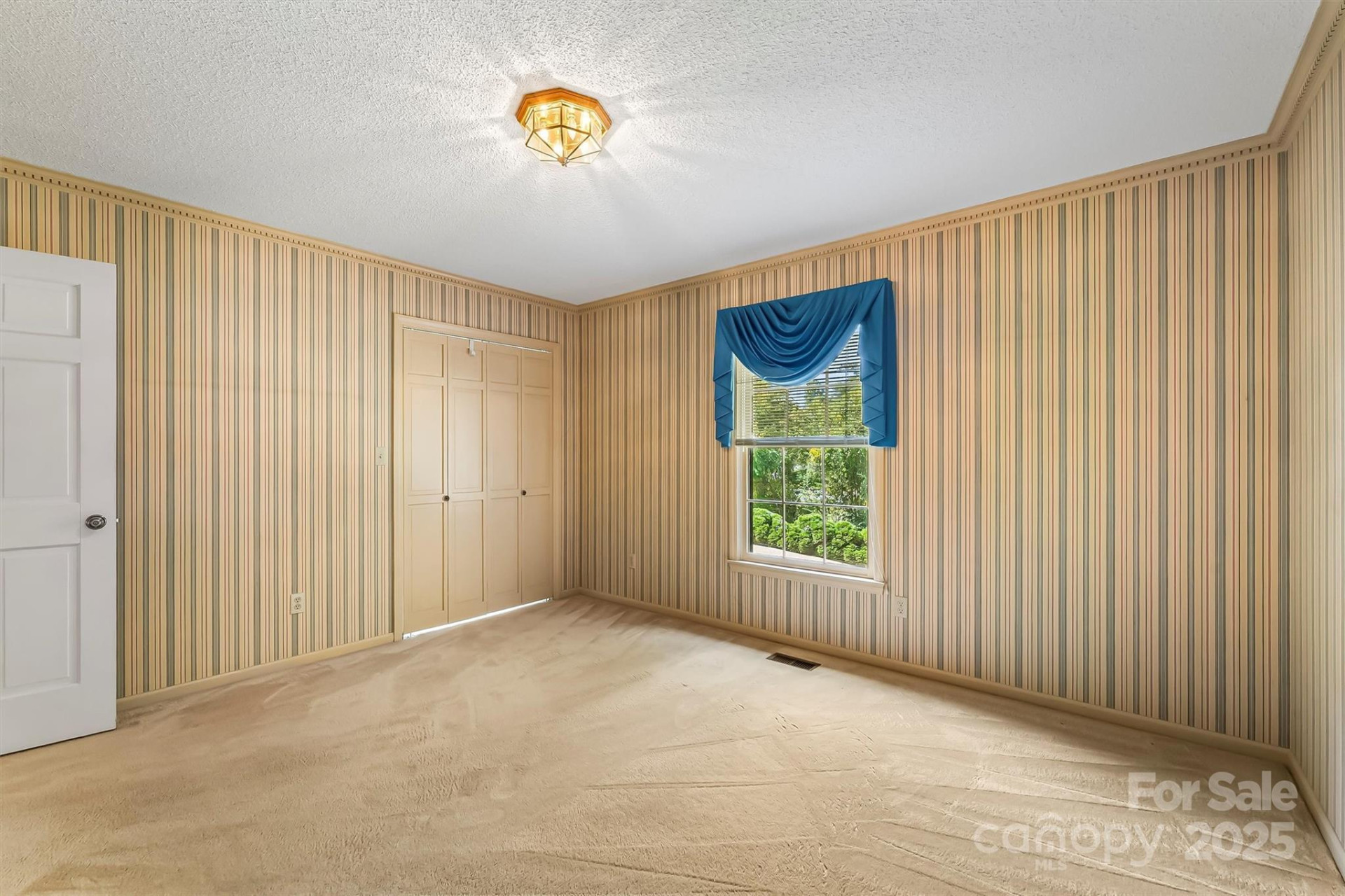 200 Woodland Drive - Photo 30