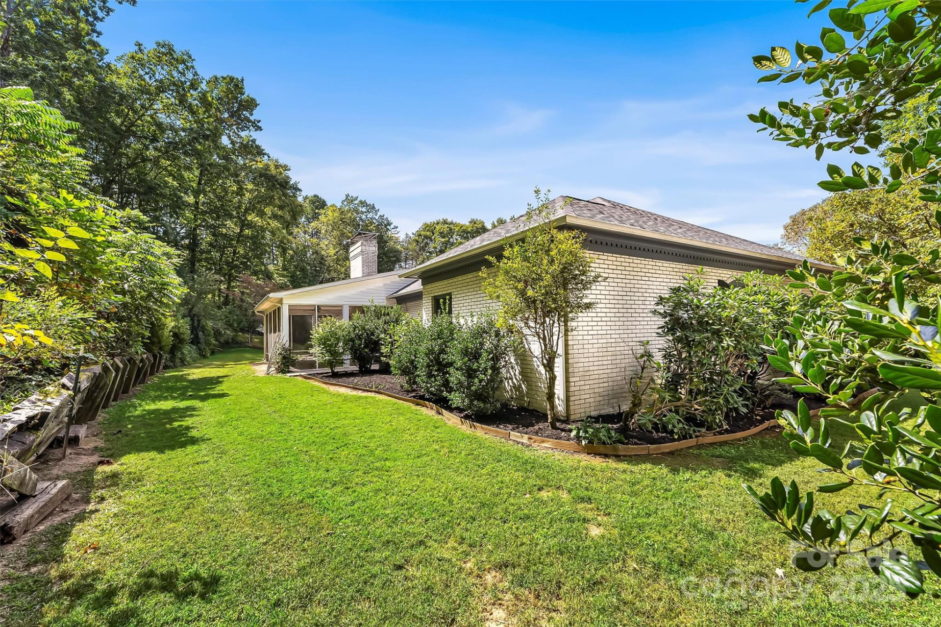 200 Woodland Drive - Photo 36