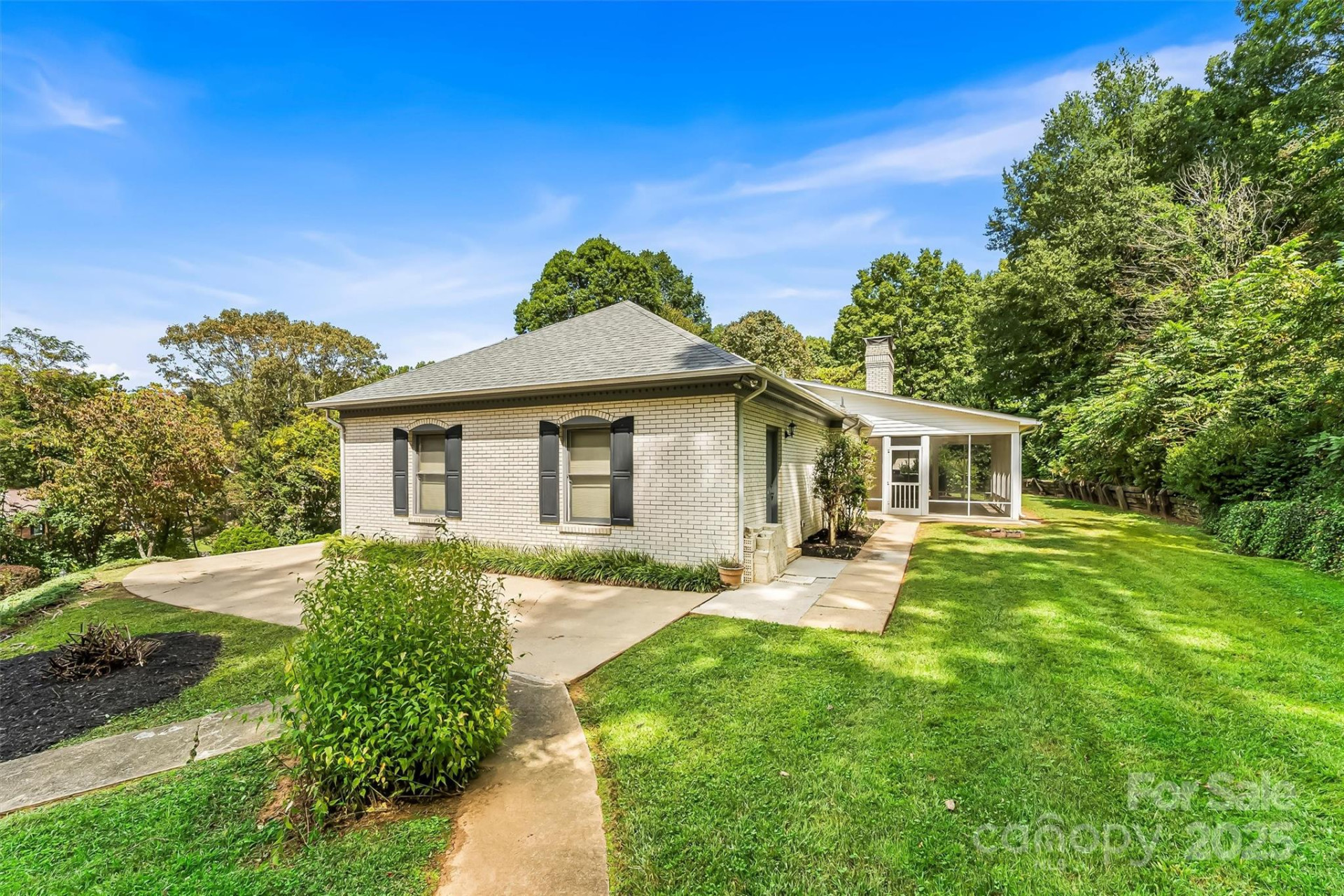 200 Woodland Drive - Photo 8