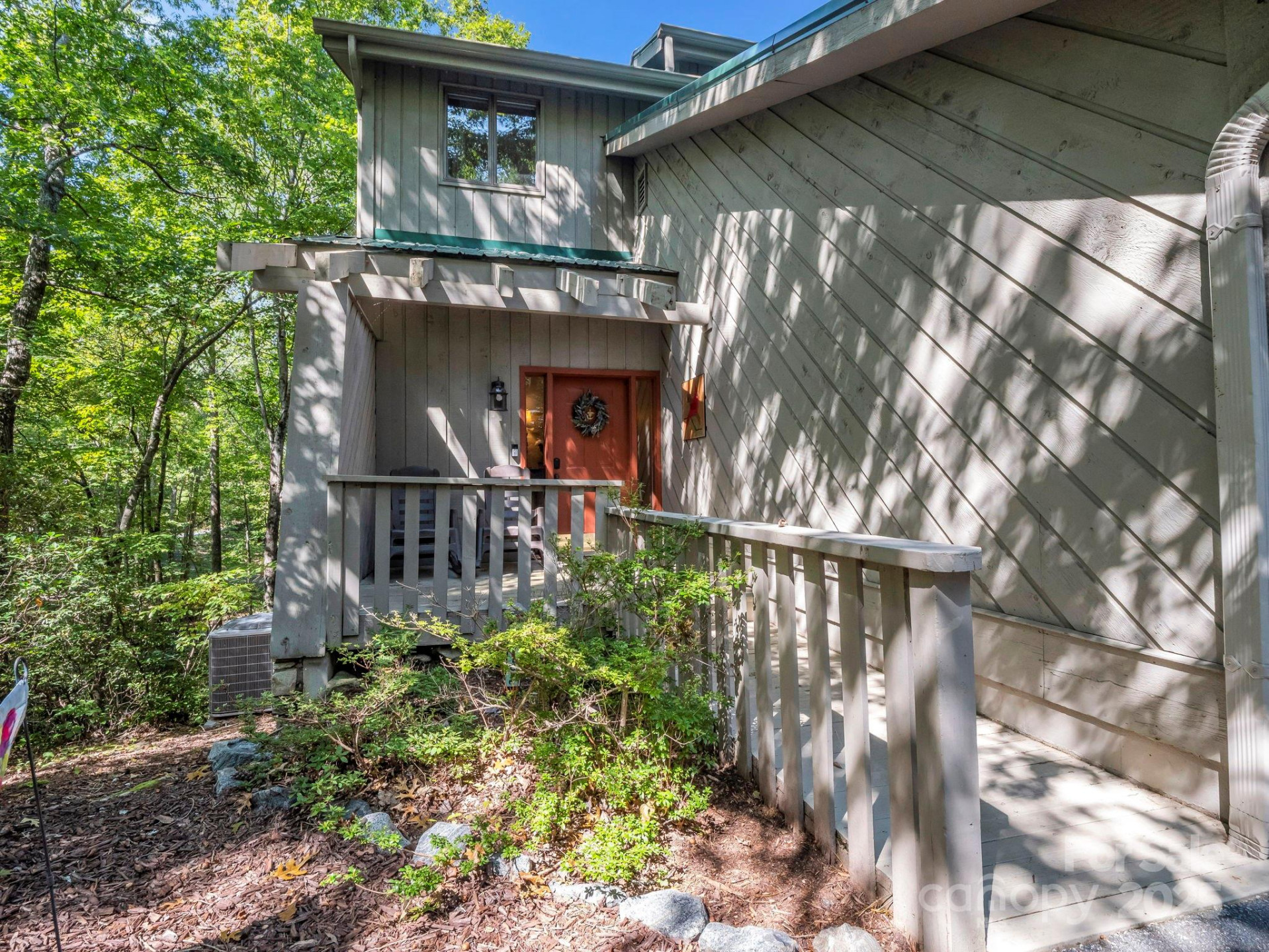 123 Mountain Village Boulevard - Photo 2