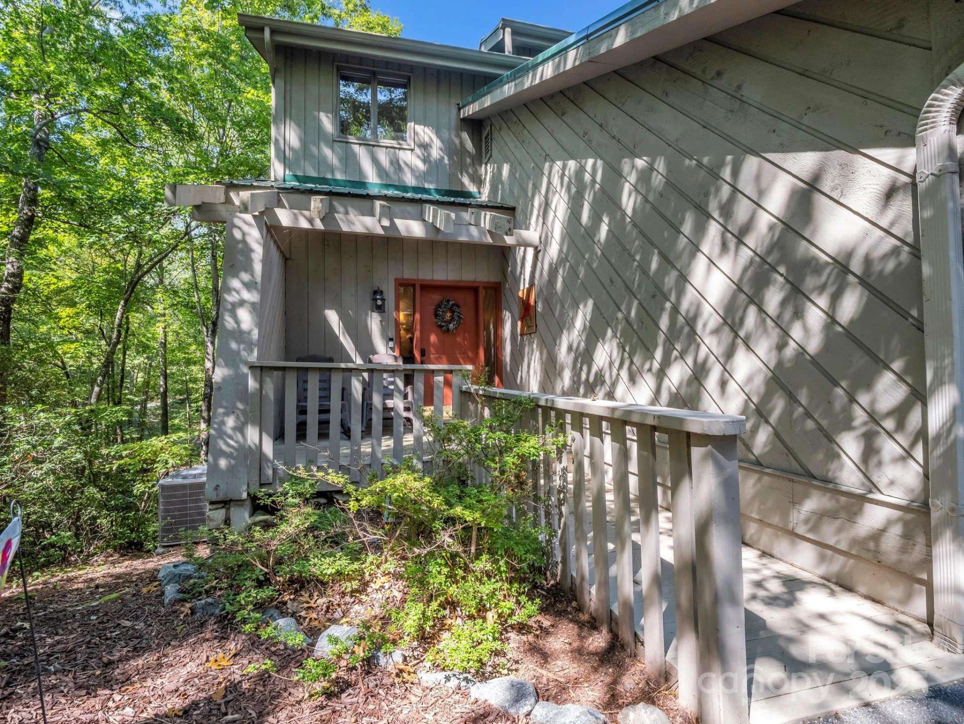 123 Mountain Village Boulevard - Photo 2