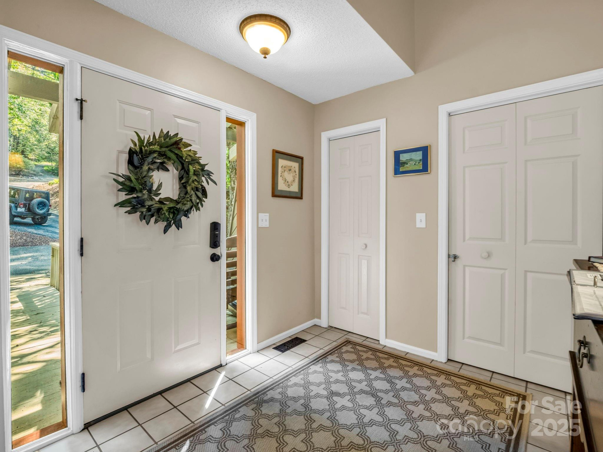 123 Mountain Village Boulevard - Photo 3