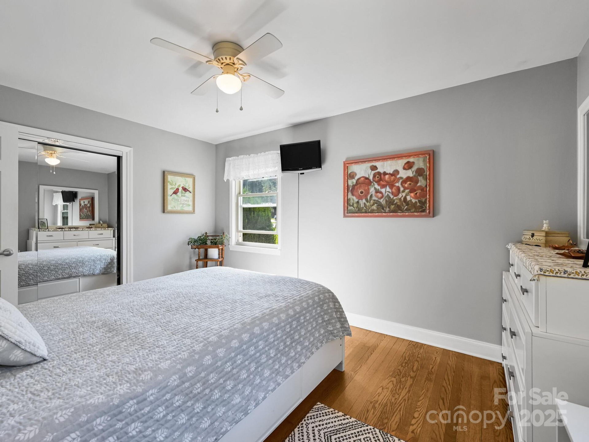 402 Balsam Road - Photo 12