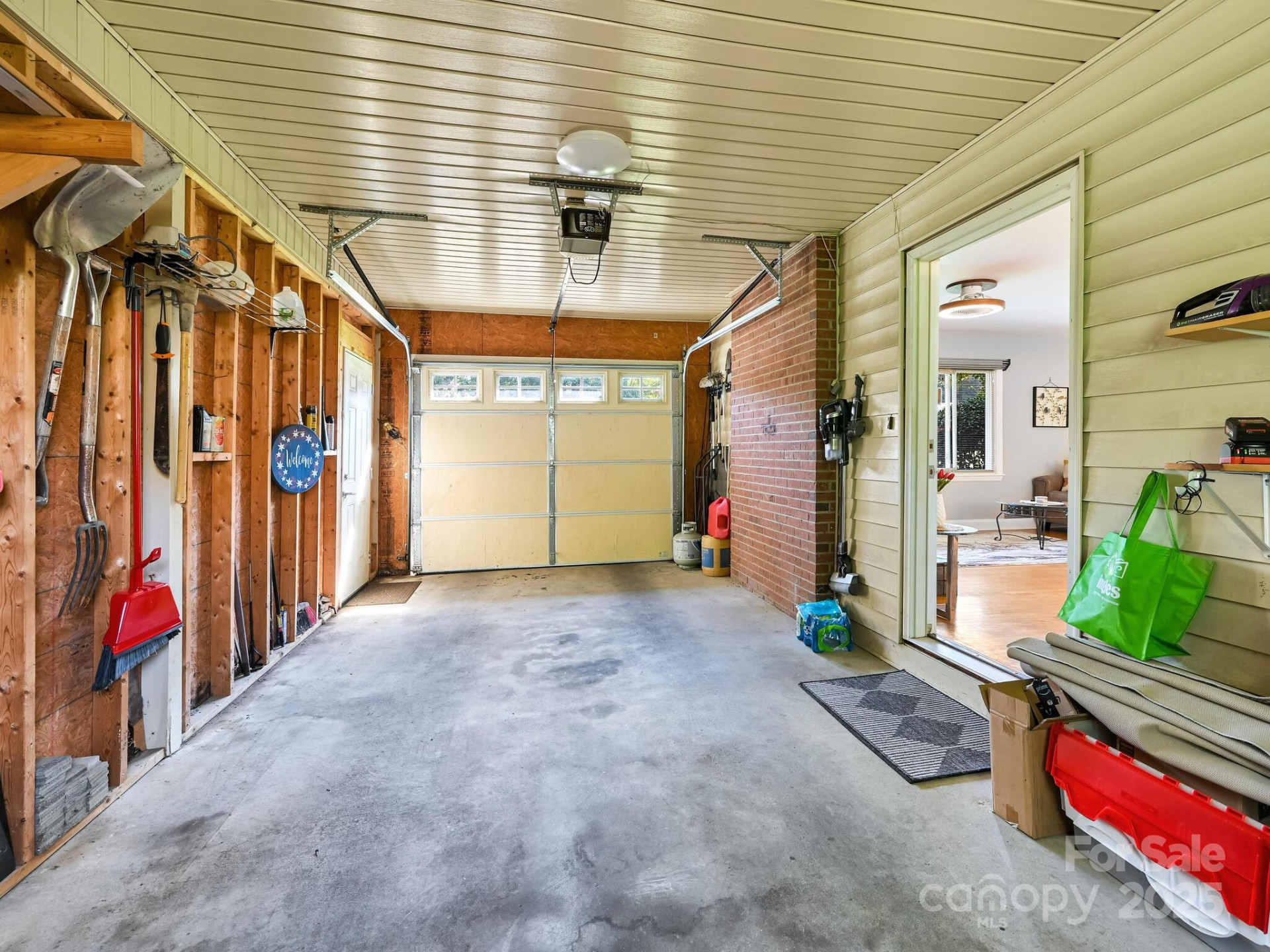 402 Balsam Road - Photo 21
