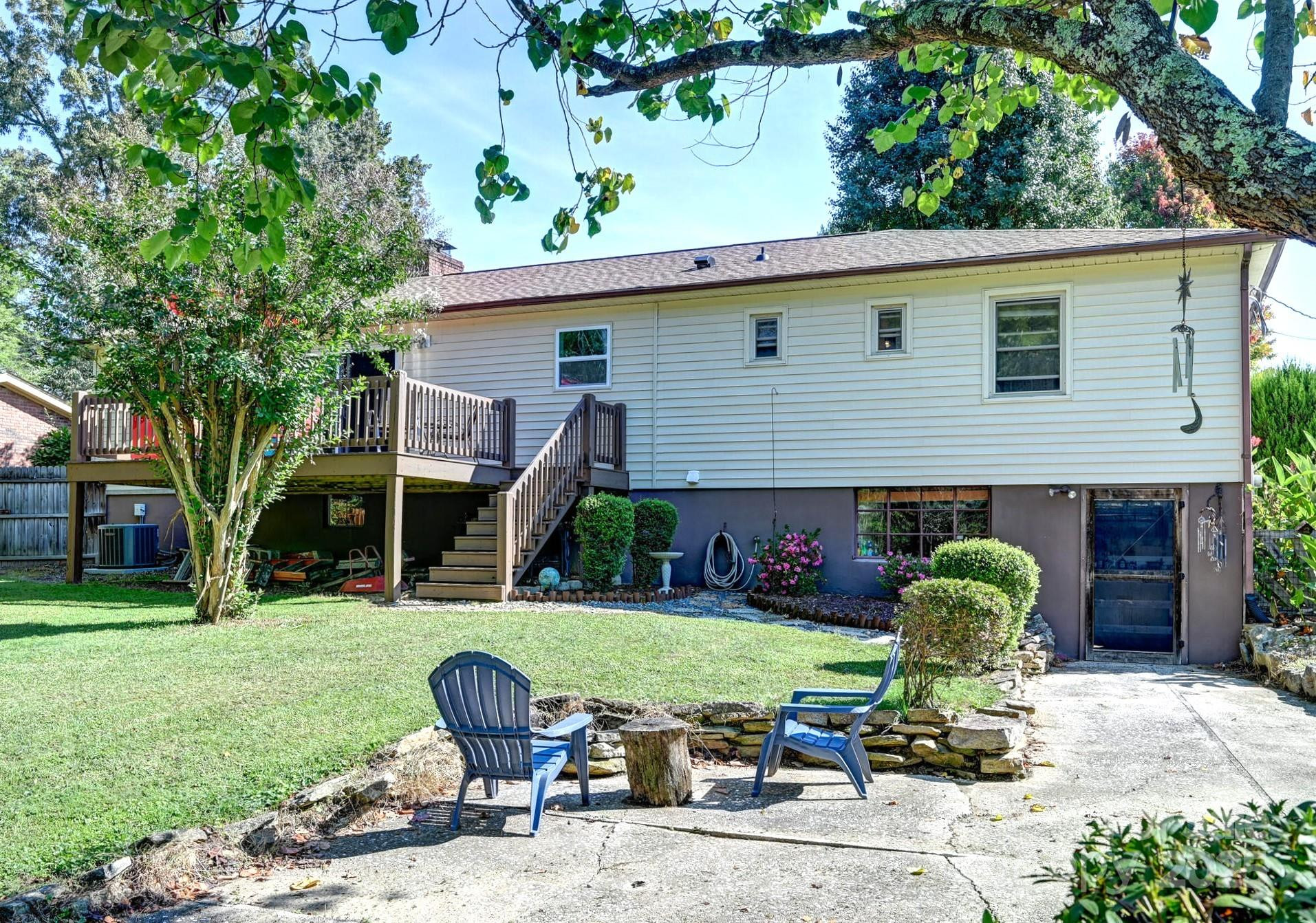 402 Balsam Road - Photo 26