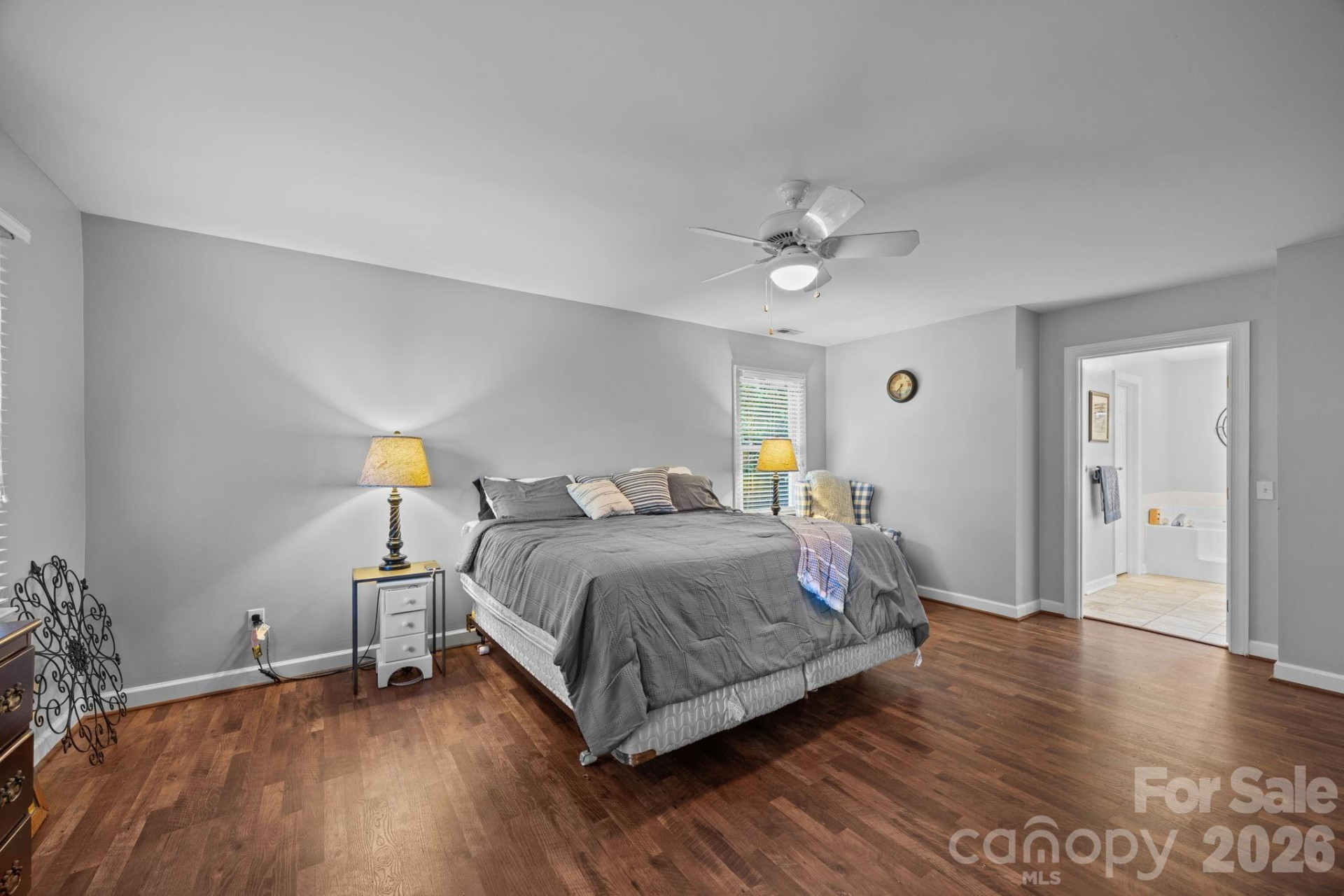 5 Silverstone Drive - Photo 19