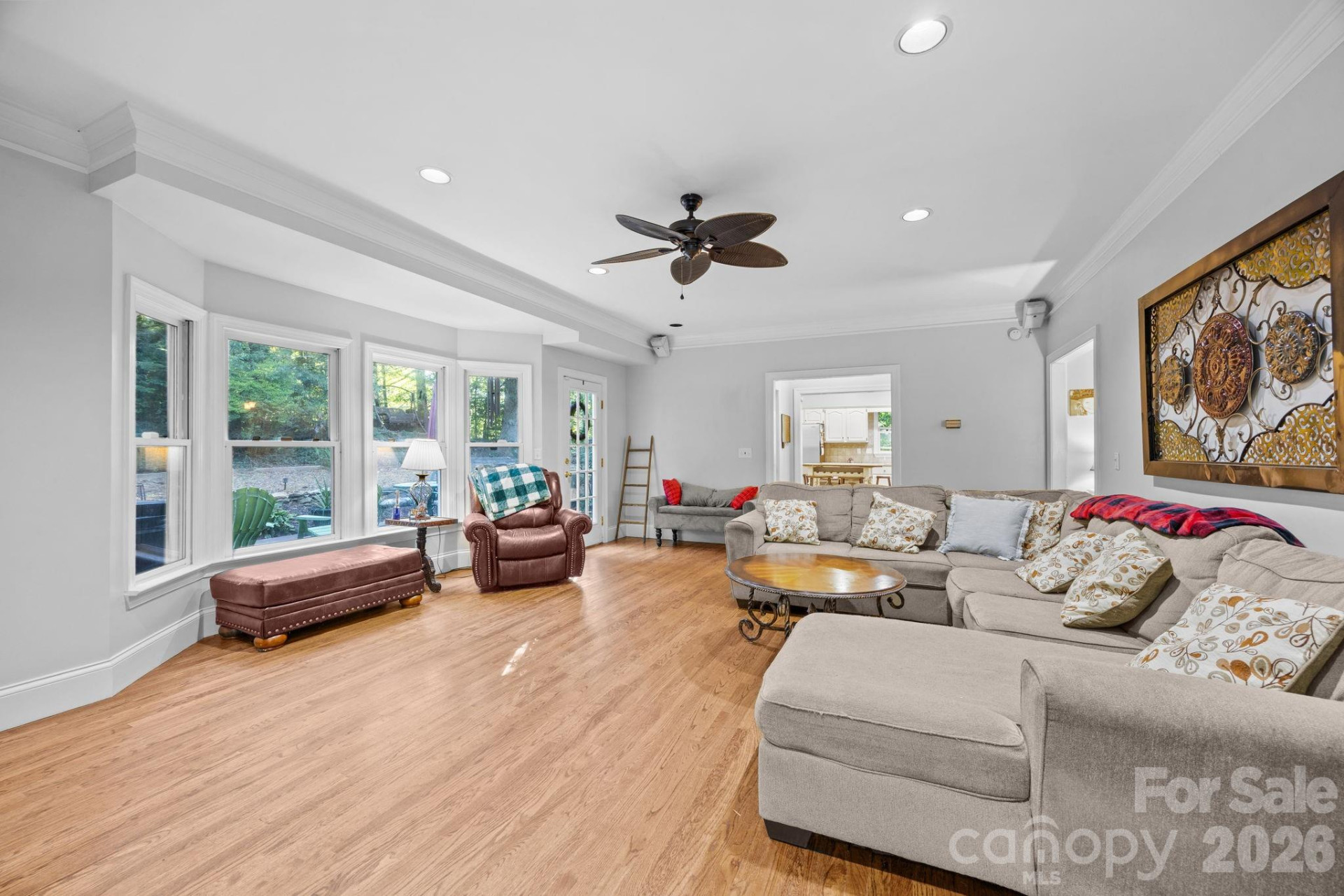 5 Silverstone Drive - Photo 3