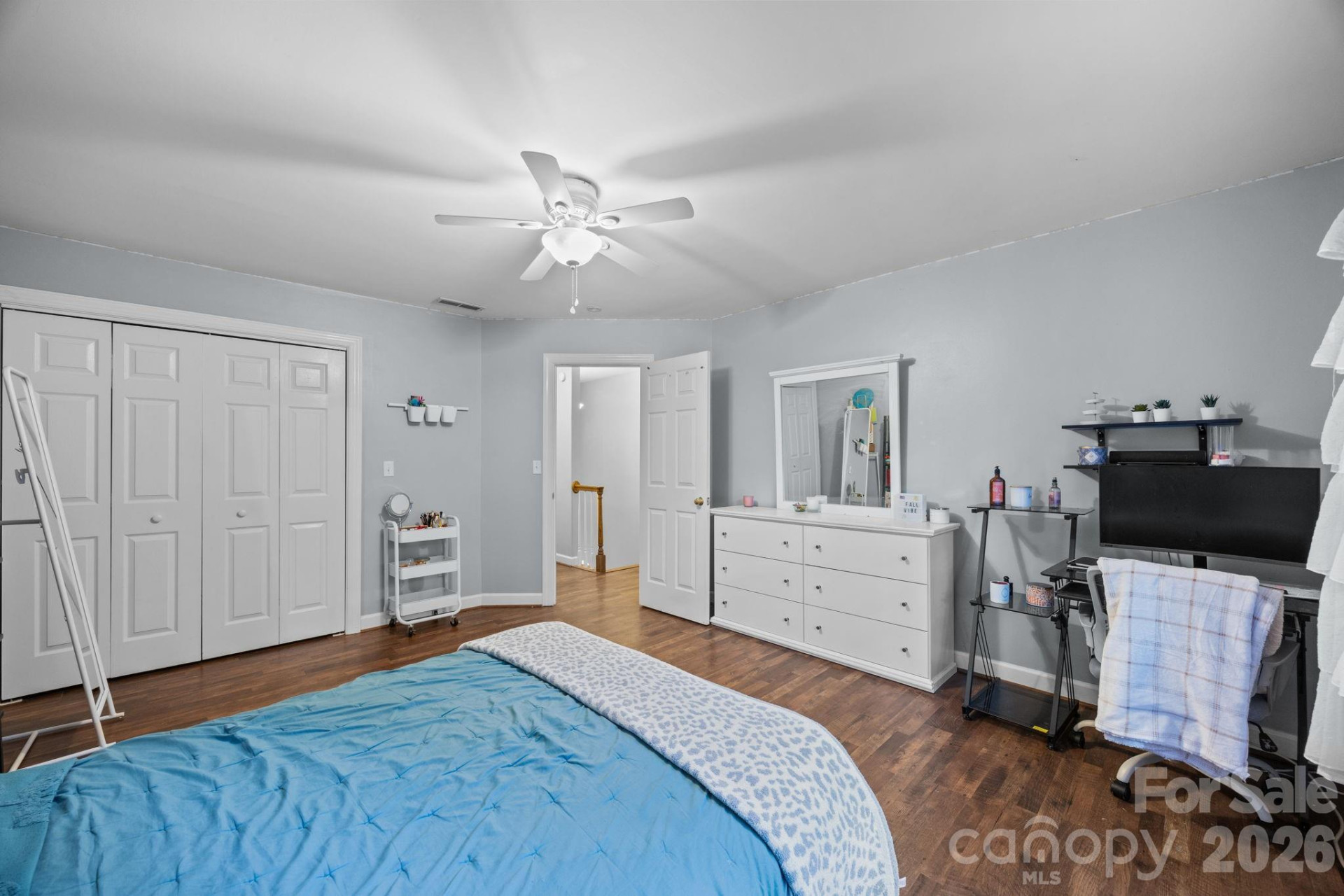 5 Silverstone Drive - Photo 24