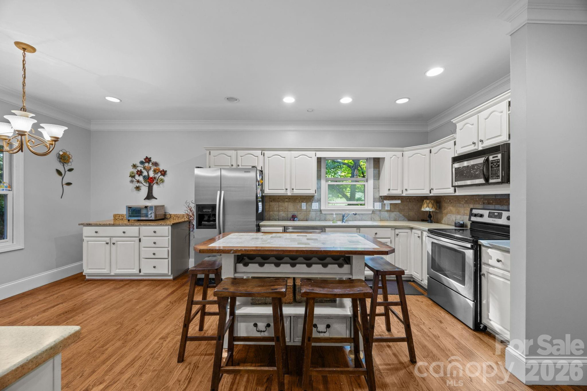 5 Silverstone Drive - Photo 8