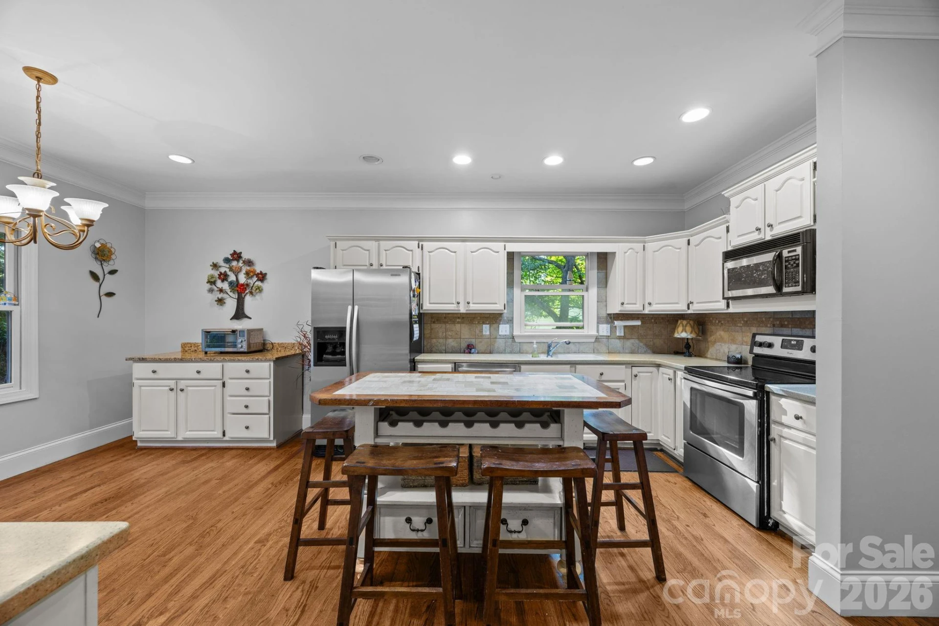 5 Silverstone Drive - Photo 8