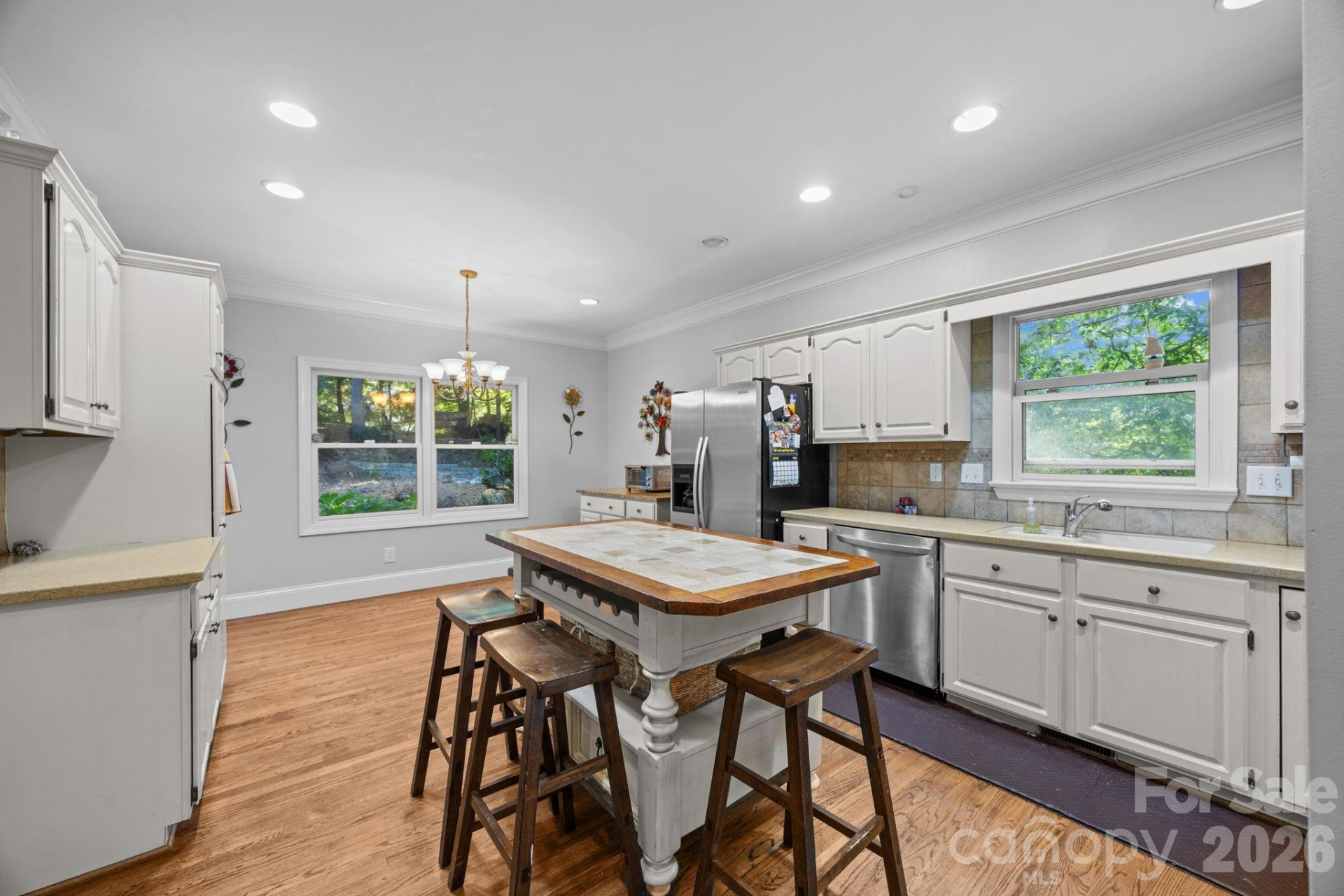 5 Silverstone Drive - Photo 9