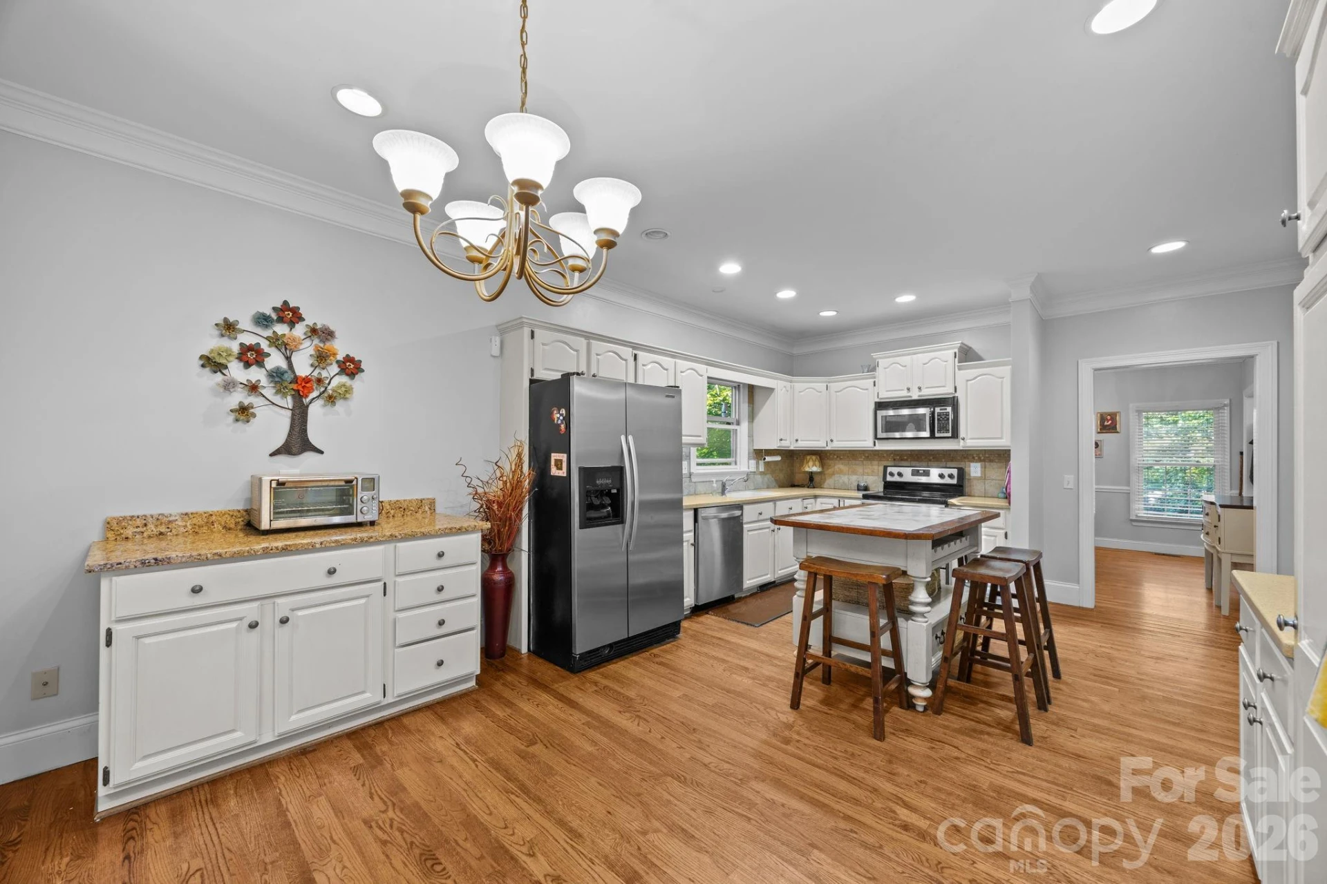 5 Silverstone Drive - Photo 10