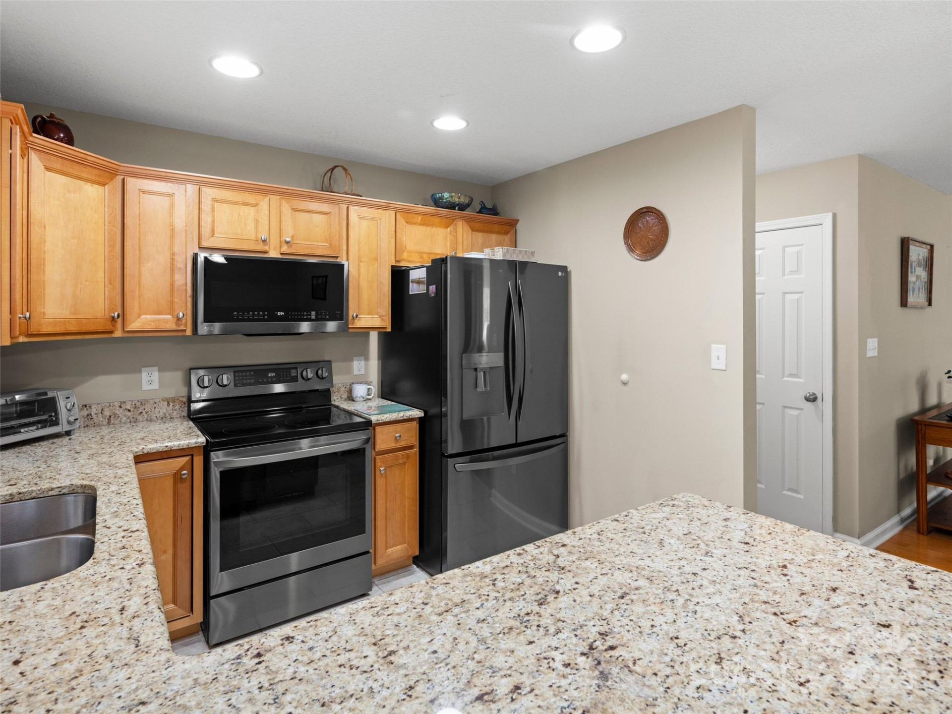 50 Ridgeland Lane - Photo 12