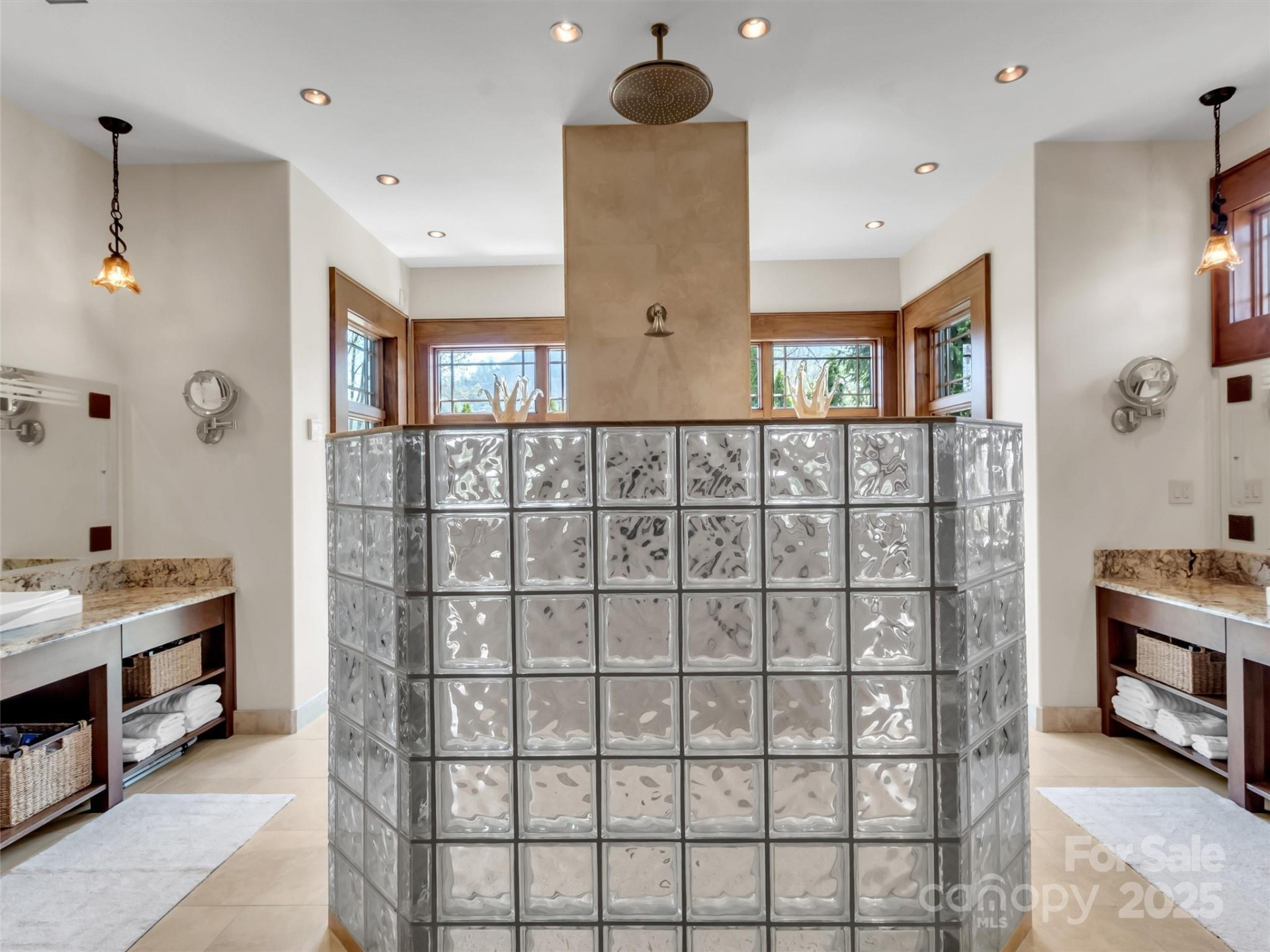 93 Lombard Street - Photo 22