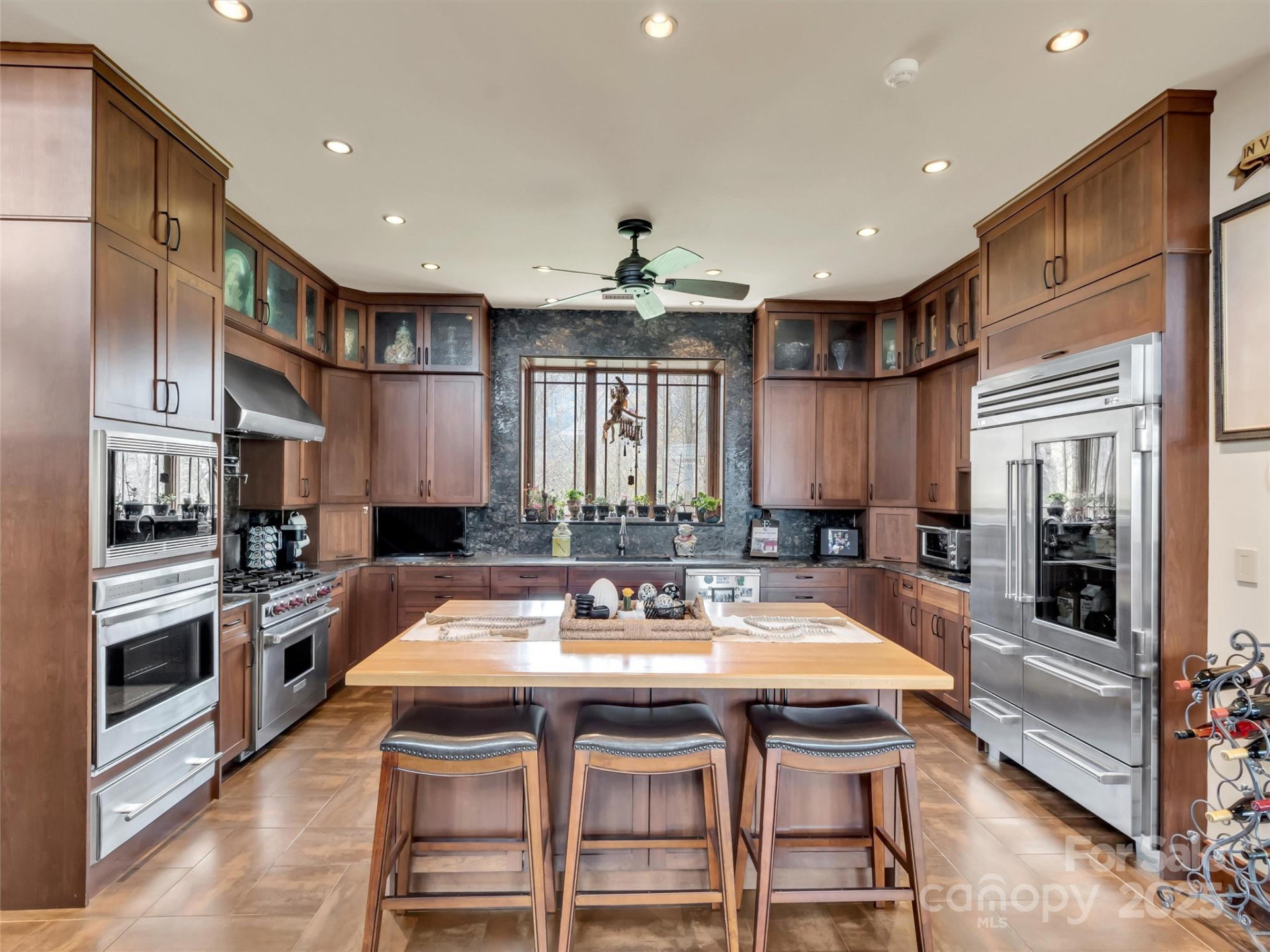 93 Lombard Street - Photo 27