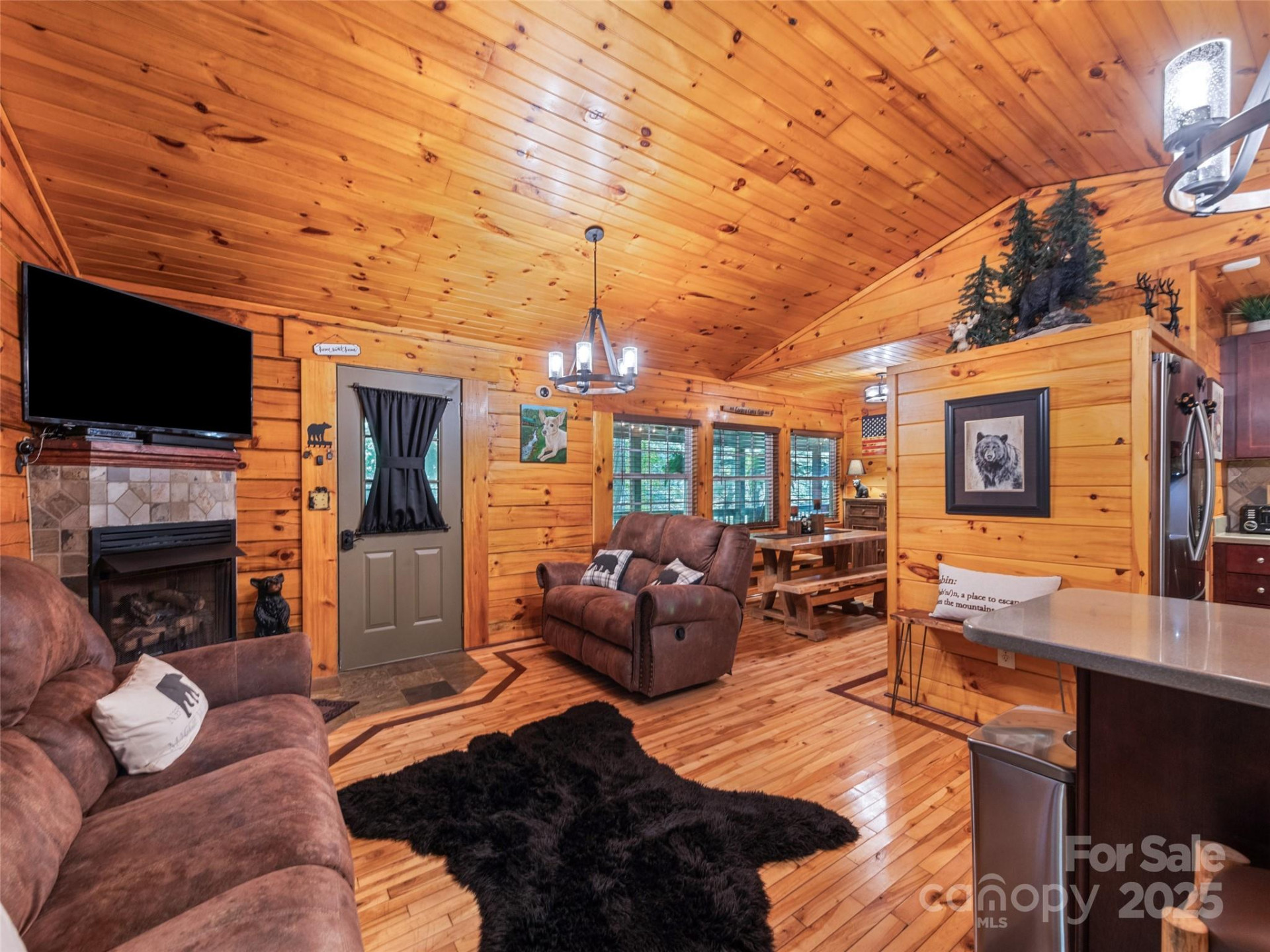 839 Wolf Laurel Drive - Photo 15