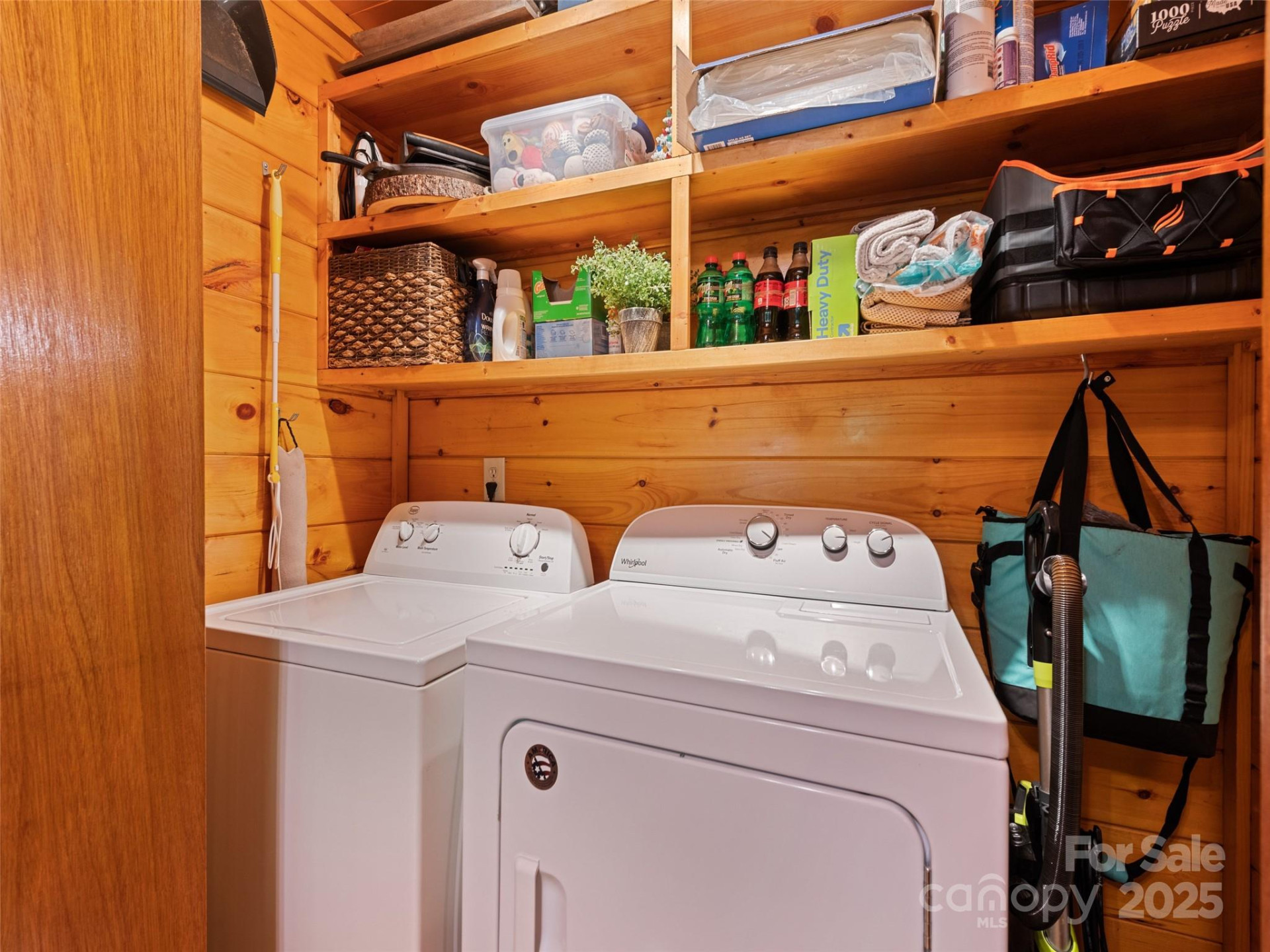 839 Wolf Laurel Drive - Photo 32