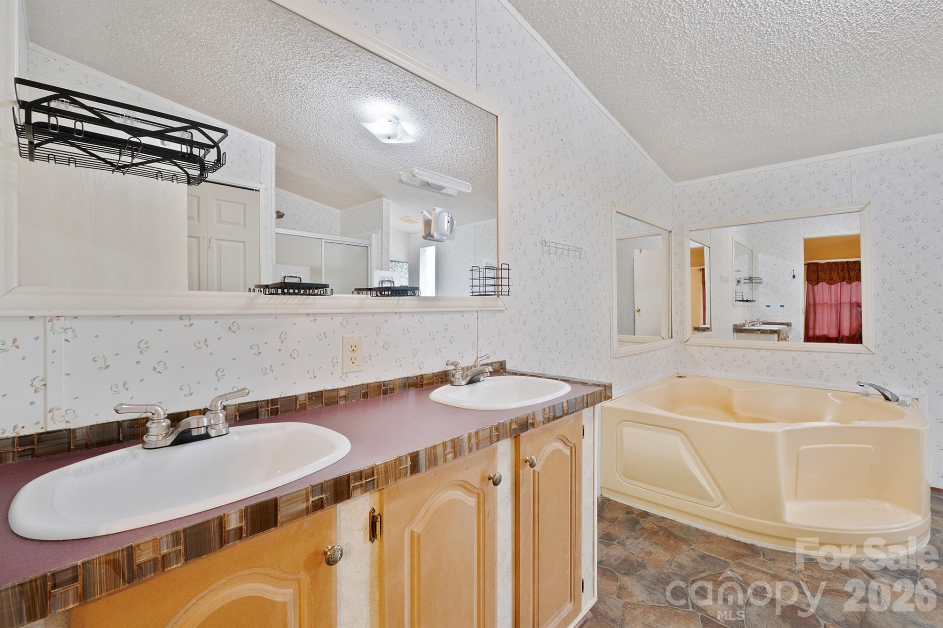 6776 Cobbs Place - Photo 23