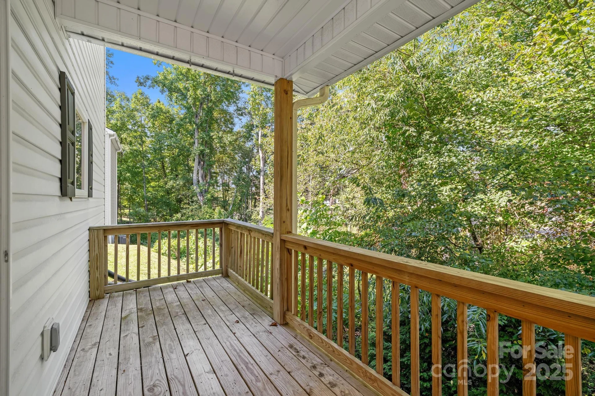 33 English Ivy Road - Photo 11