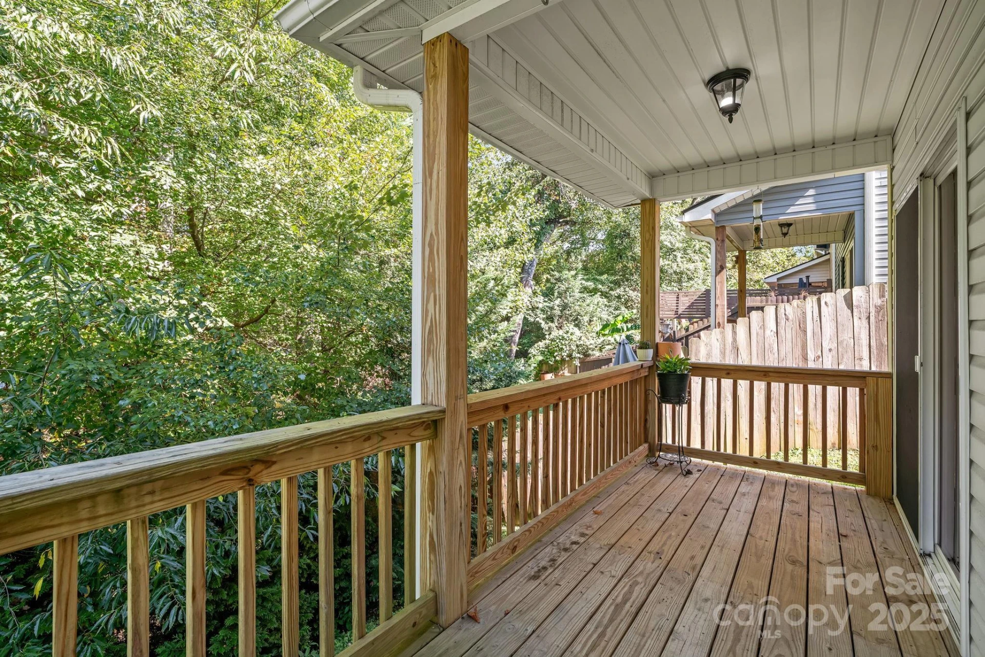 33 English Ivy Road - Photo 12