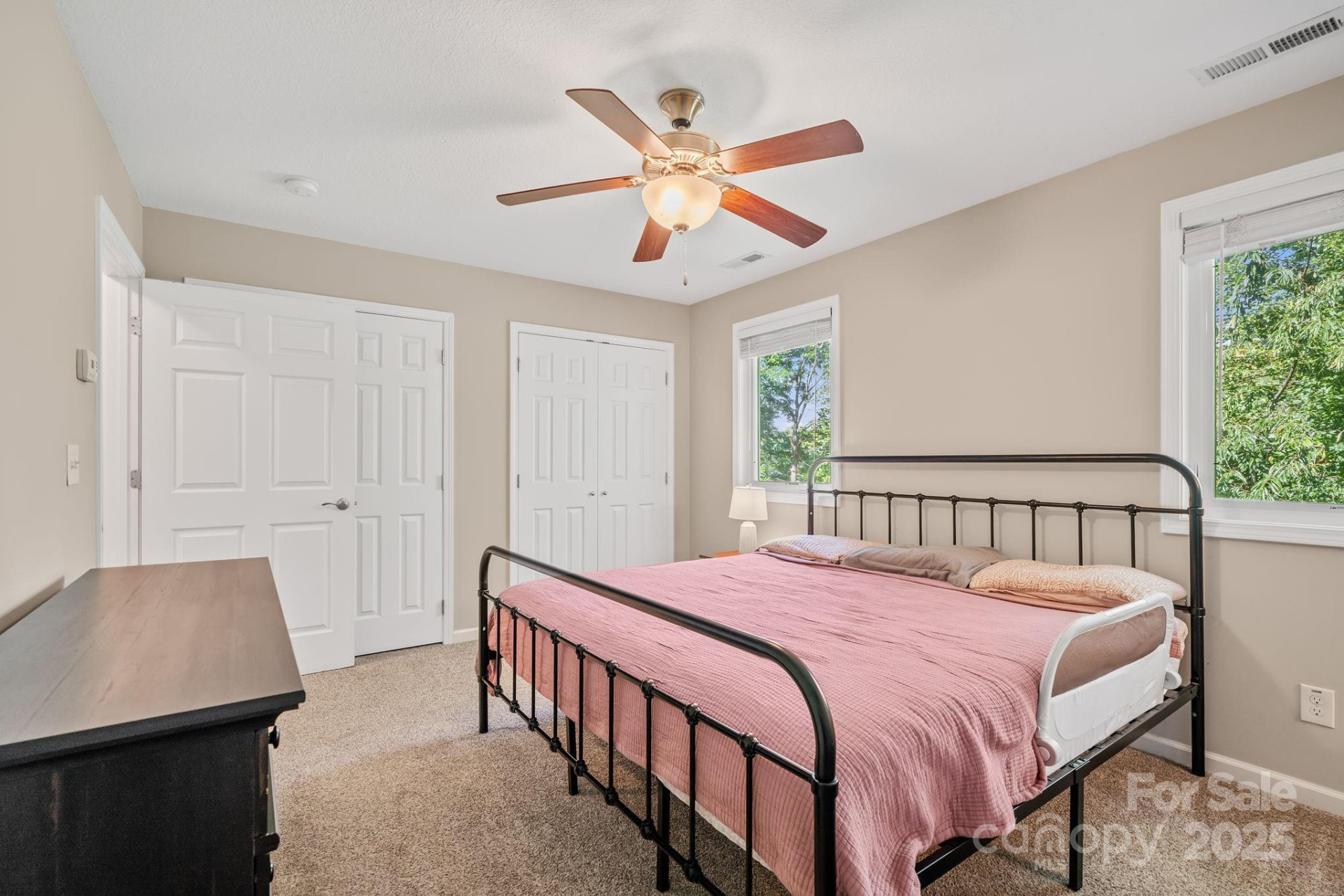 33 English Ivy Road - Photo 17