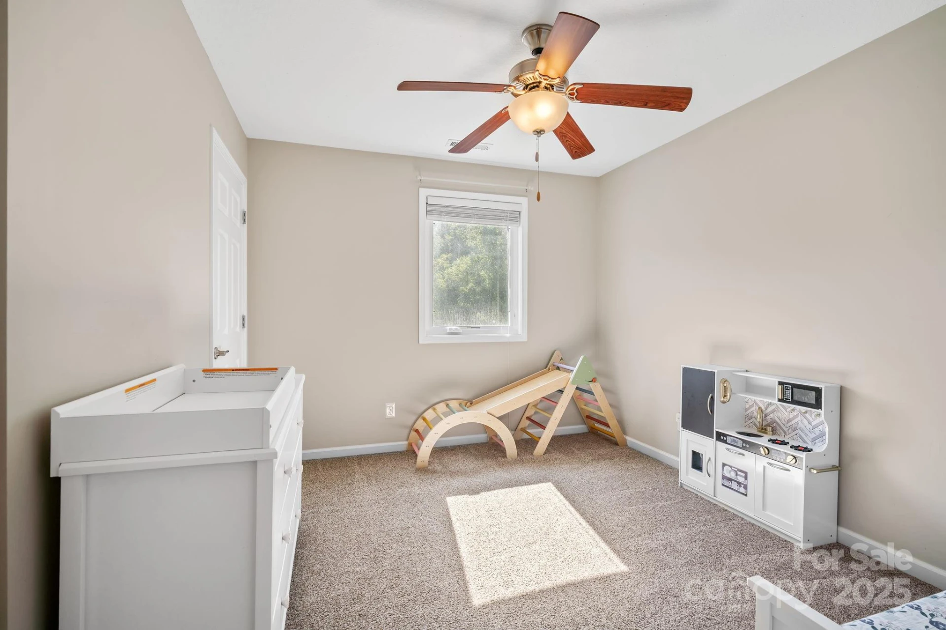 33 English Ivy Road - Photo 20