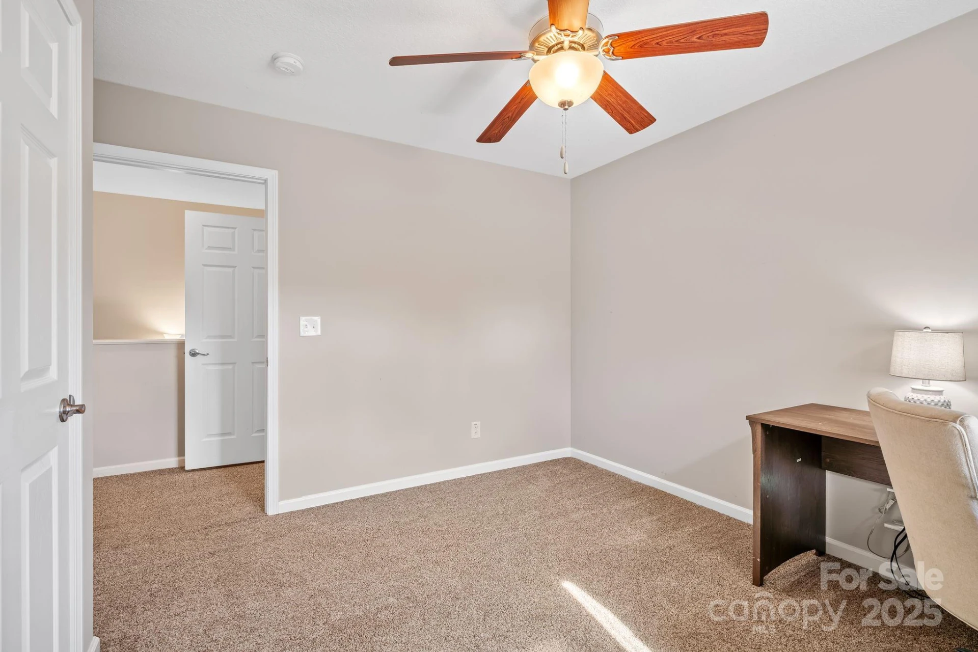 33 English Ivy Road - Photo 23