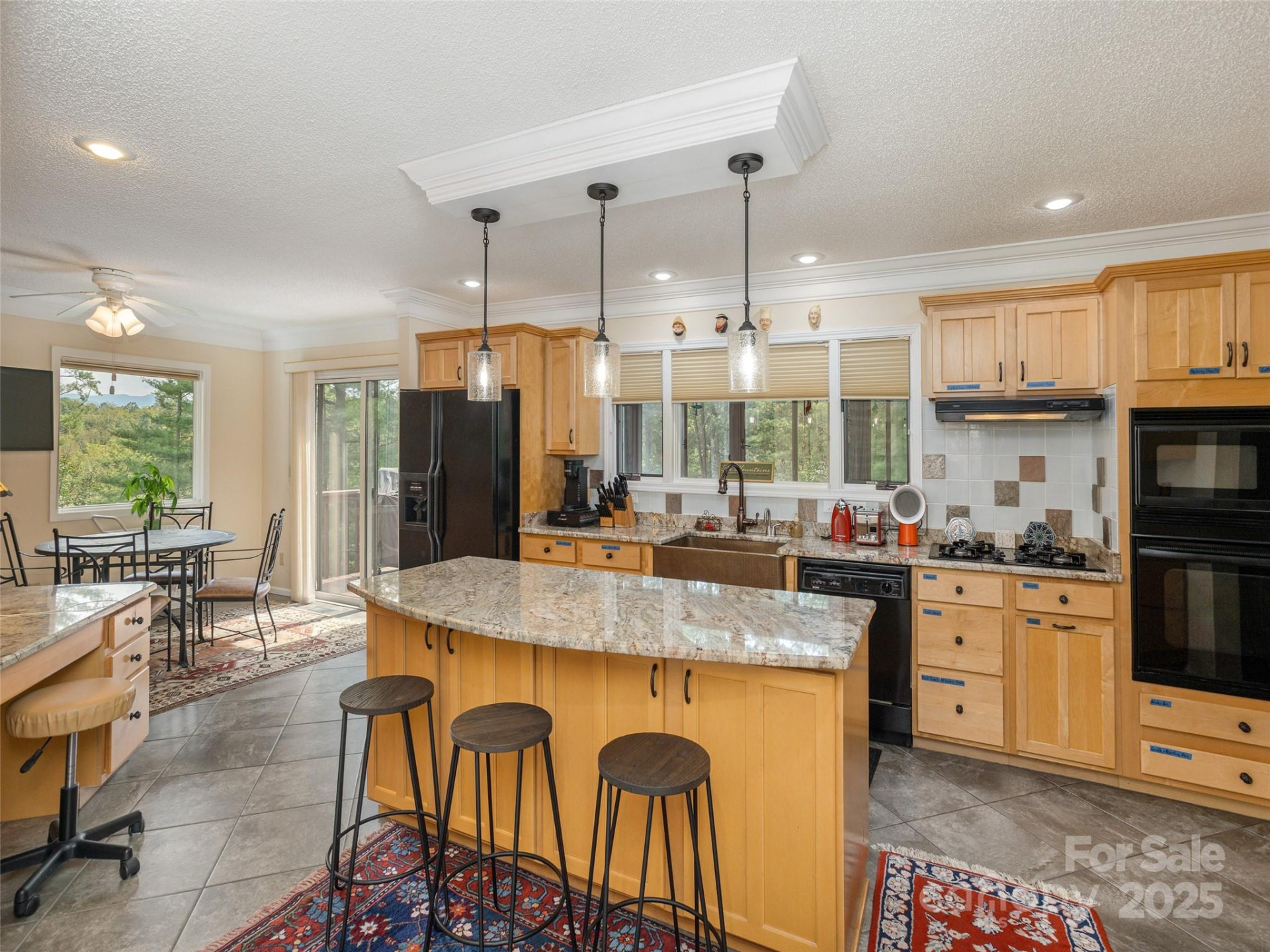 30 Hillcreek Drive - Photo 12